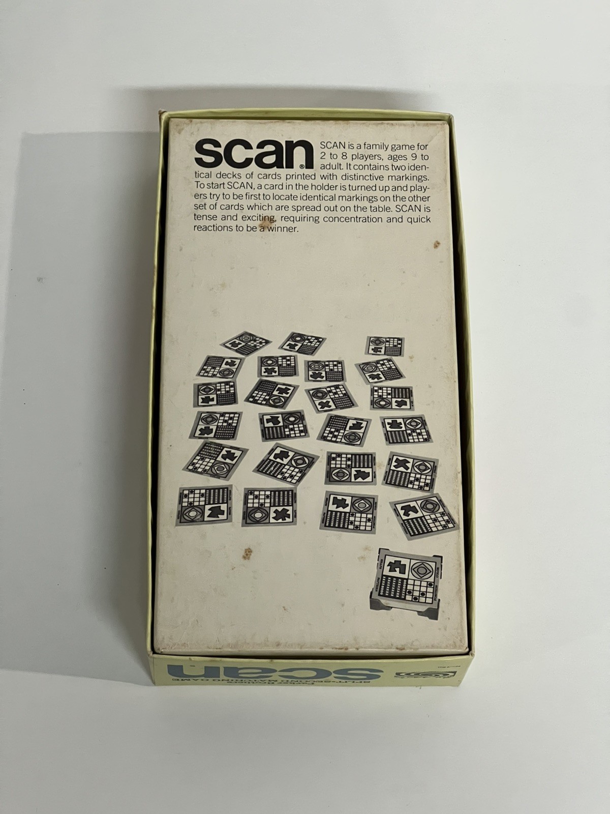 VINTAGE Scan Matching Game COMPLETE Parker Brothers 1970 Family Pictures