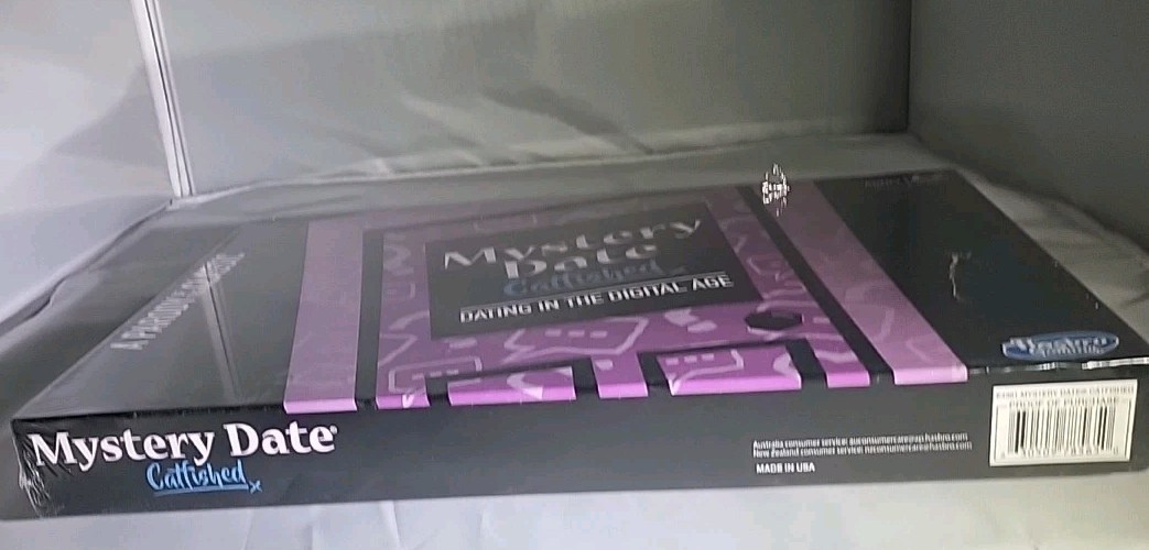 NEW Hasbro Mystery Date Catfished Adults Parody Board Game Sealed