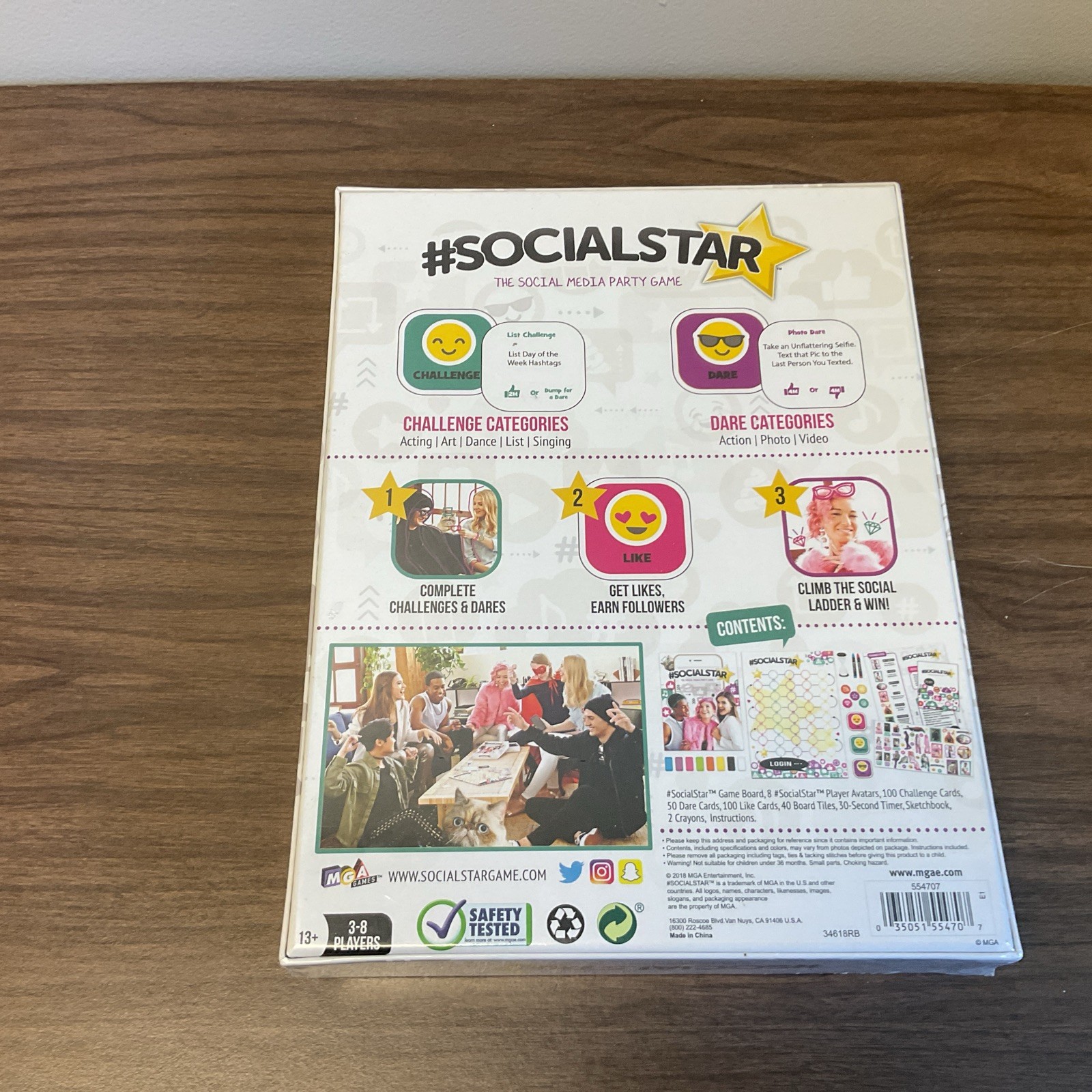 Social Star Social Media Party Game NEW Sealed Board Game Multi Player