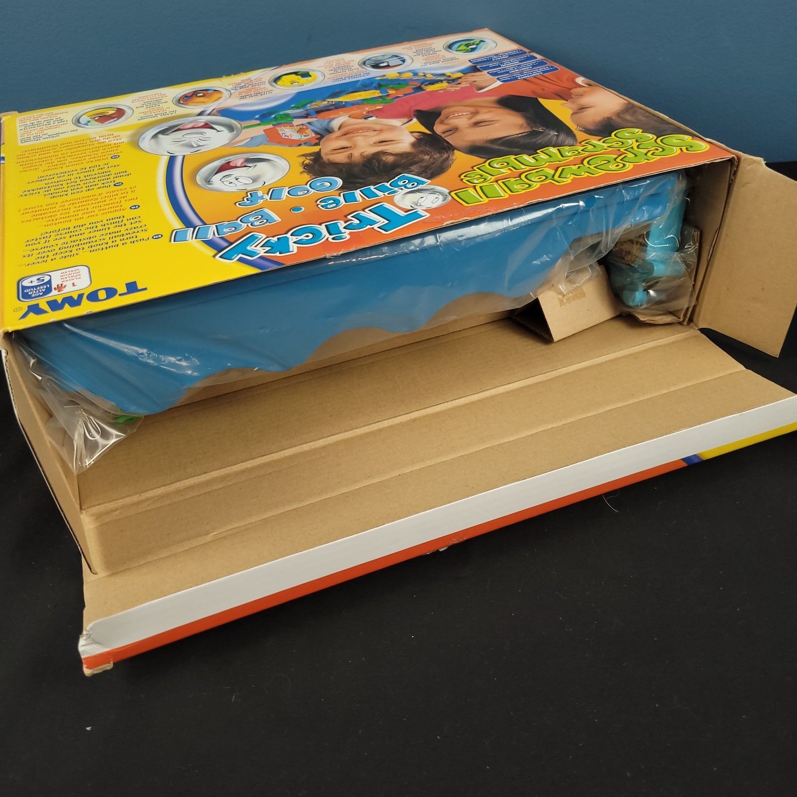 TOMY Screwball Scramble/Tricky Bille Classic Retro Action Board Game OPEN BOX