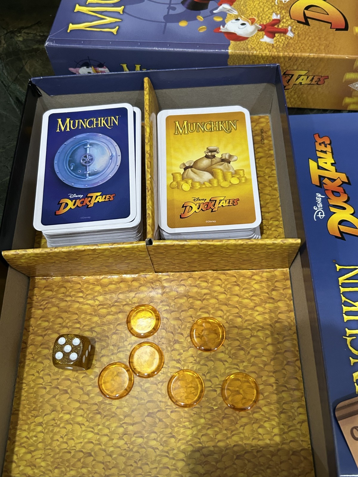 Disney Duck Tales Munchkin Card Game Steve Jackson Complete Ages 10+ 3-6 players