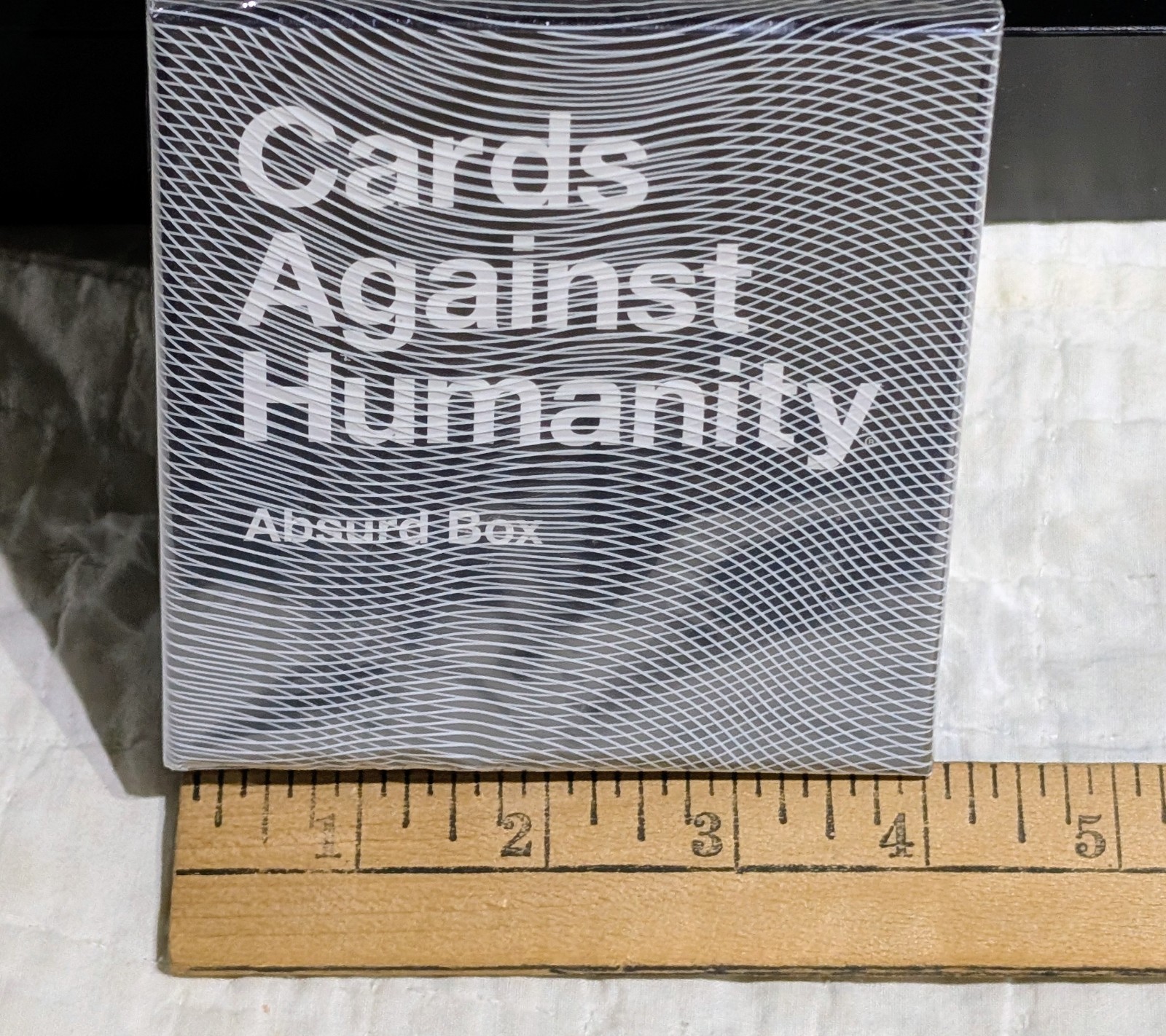 Cards Against Humanity Absurd Expansion Box 300 Cards Ages 17+ NEW -SEALED SET