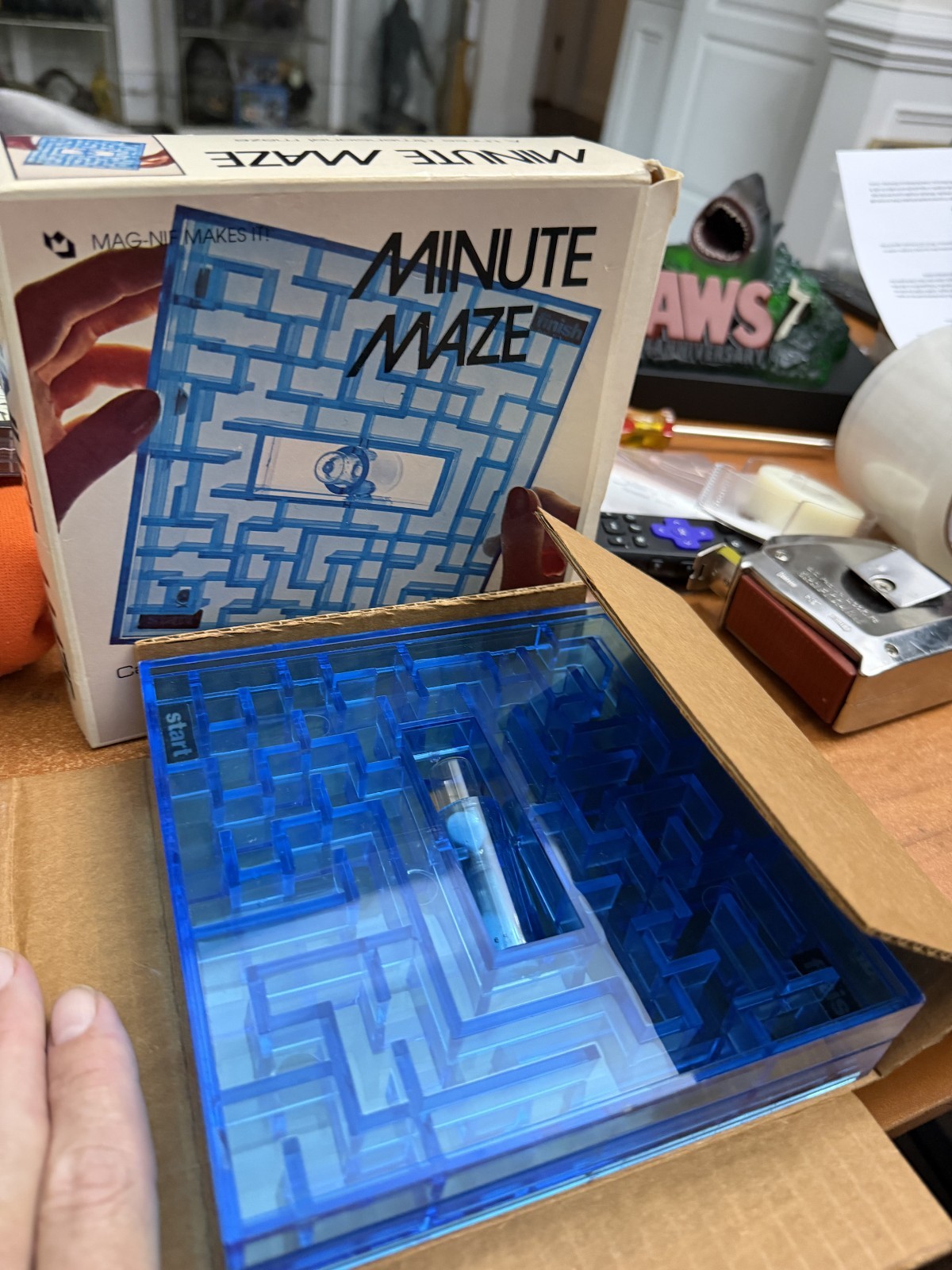 VTG Mag-Nif: Minute Maze Brain Teaser With Marble Used w Box & Built in Timer