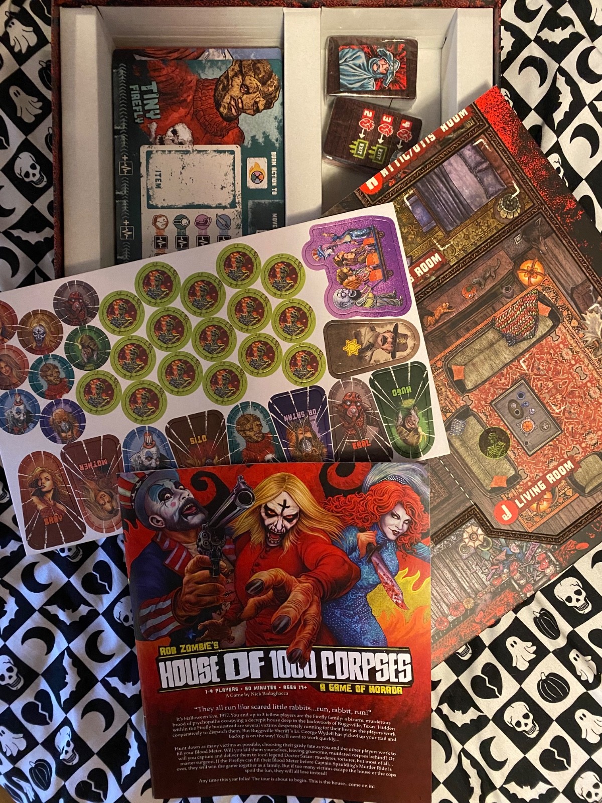 House of 1000 Corpses : A Game of Horror – Board game – Trick or Treat Studios
