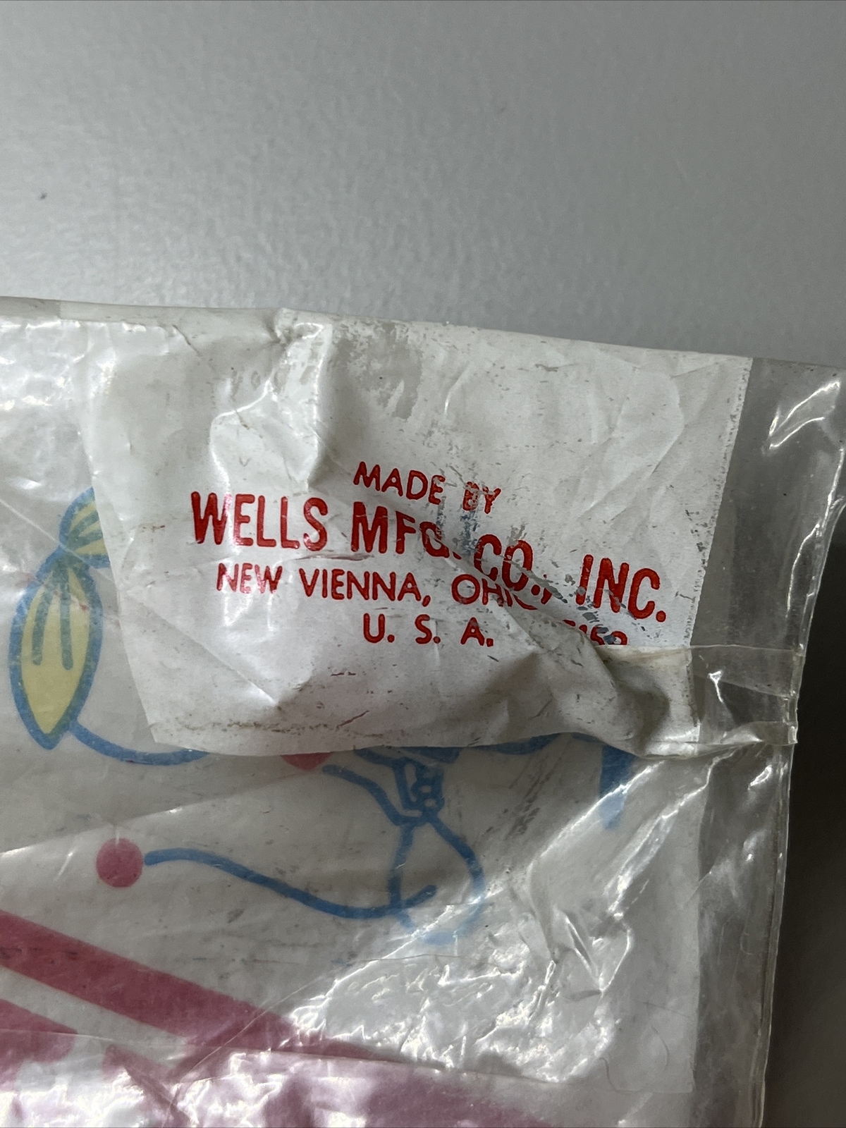 Vintage Kik Bak Wells Mfg Co Wood Paddle Rubber Ball Factory Sealed Fun Toy
