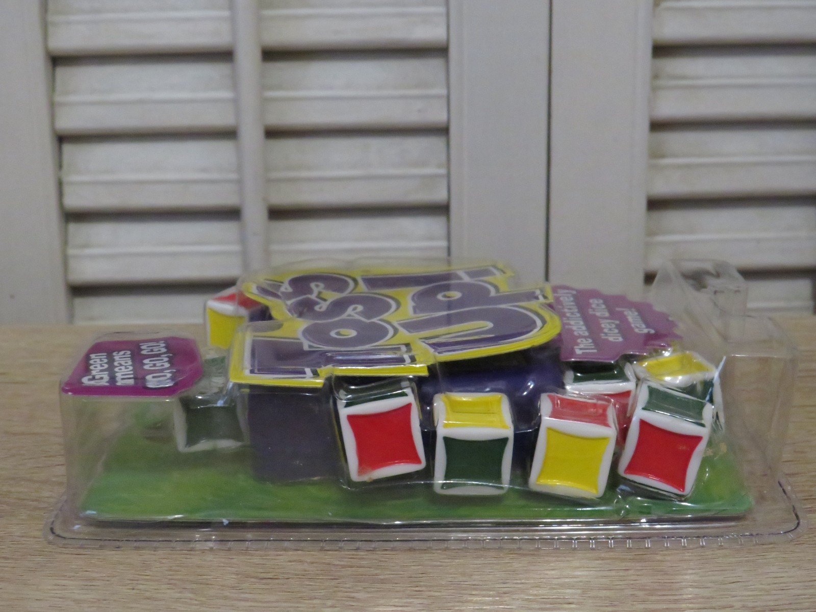 NEW Toss Up! The Addictively Dicey Dice Game Patch Products 2004 Sealed