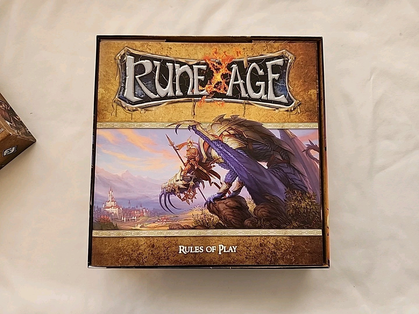 RUNE AGE Fantasy Flight Games Deck Building Game 1-4 players COMPLETE