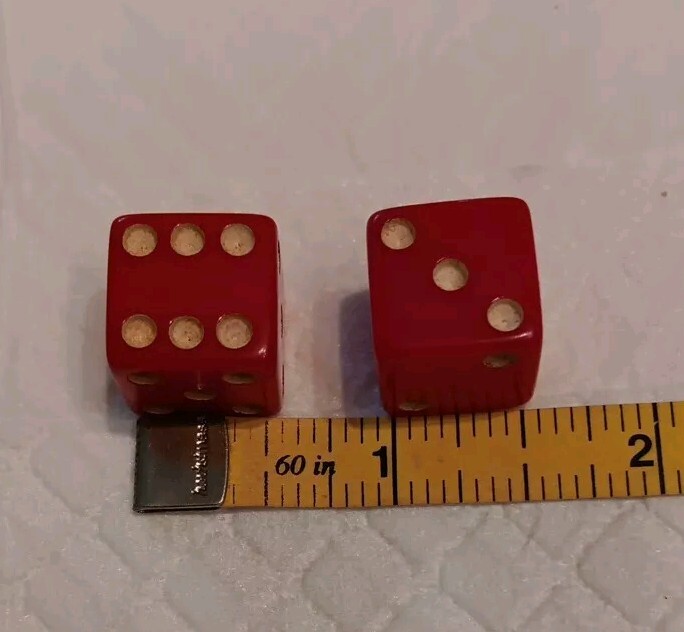 (5) Vintage Marbled Cherry Red Bakelite 1/2″ Rounded Corner Game Dice