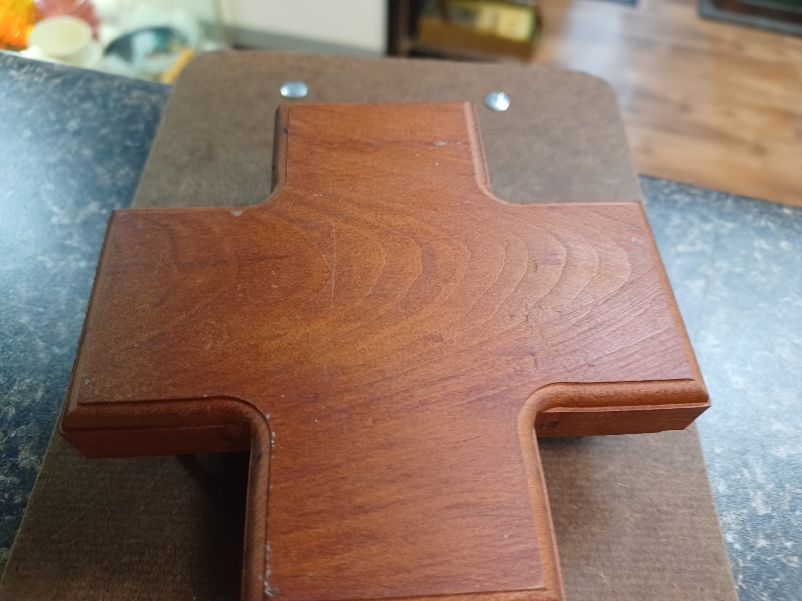 Vtg 1950s Mini Wooden Cross Solitaire Table Top Peg Game