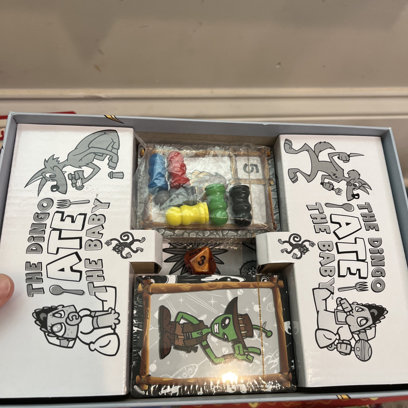 The Dingo Ate The Baby Multi-Player Fast Paced Board Game Upper Deck Company
