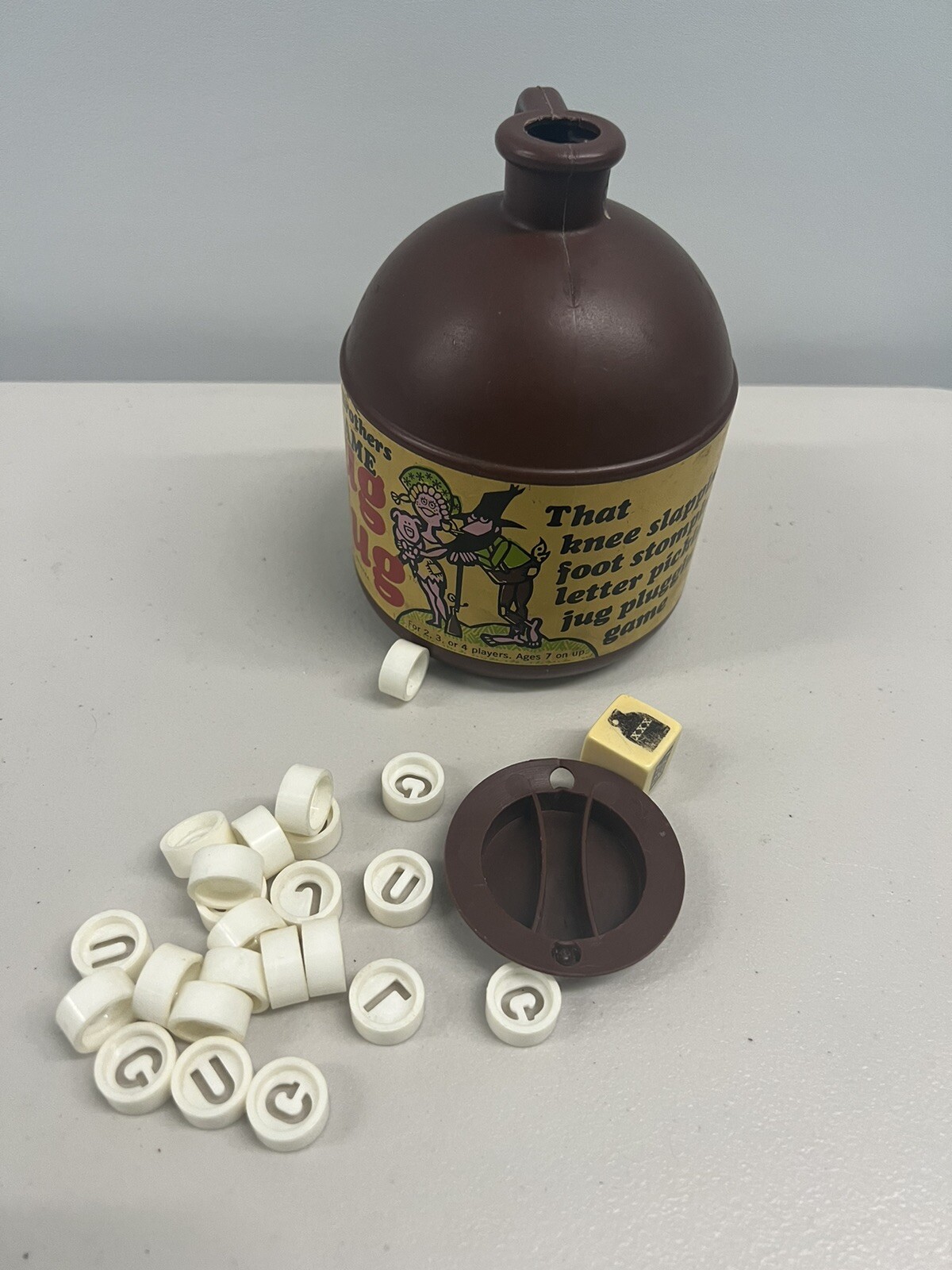 Plug a Jug 1969 Game Dice Incomplete USA Parker Bros Words Free Shipping
