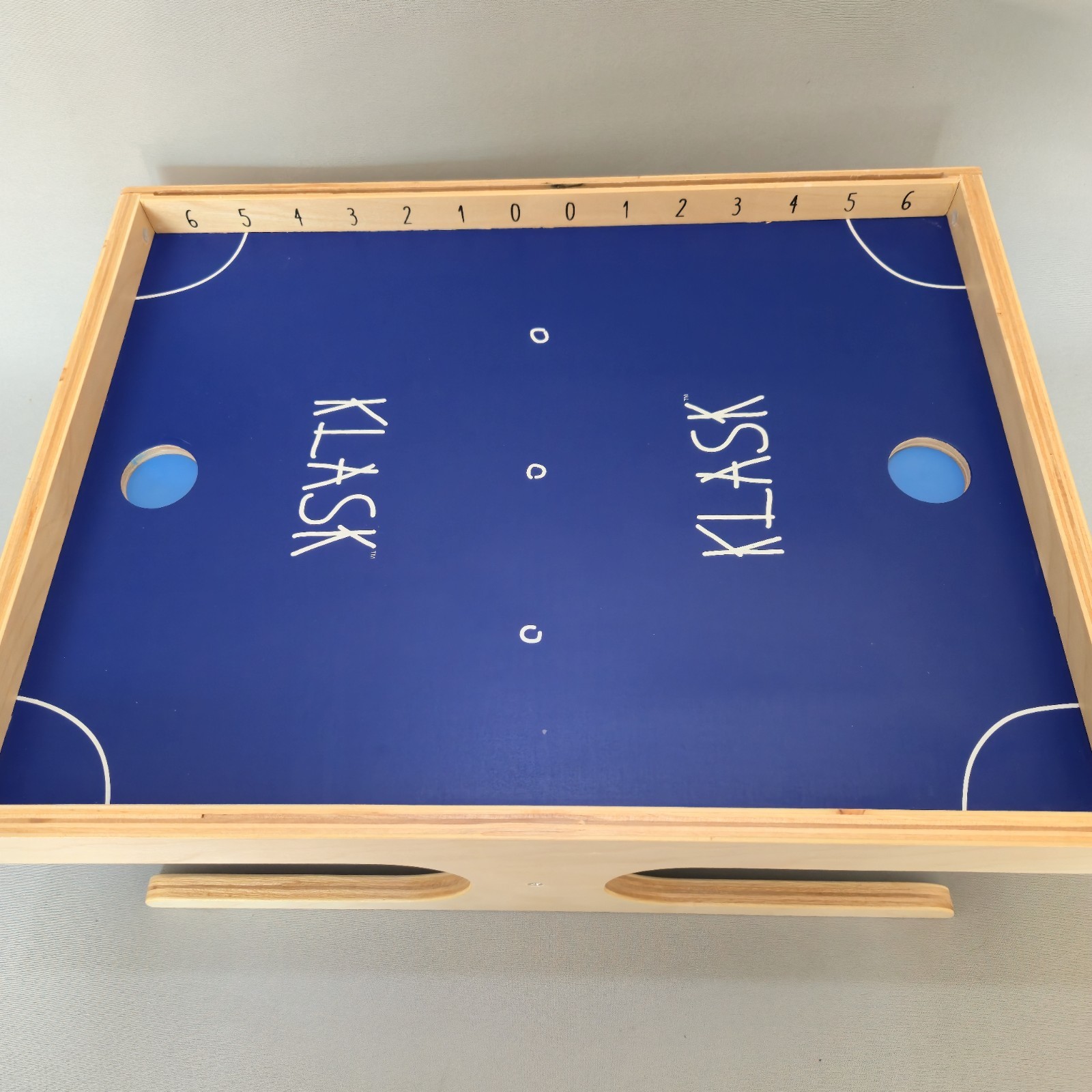 KLASK AN EPIC MAGNETIC BATTLE GAME IN BOX COMPLETE UPGRADED PLEASE READ