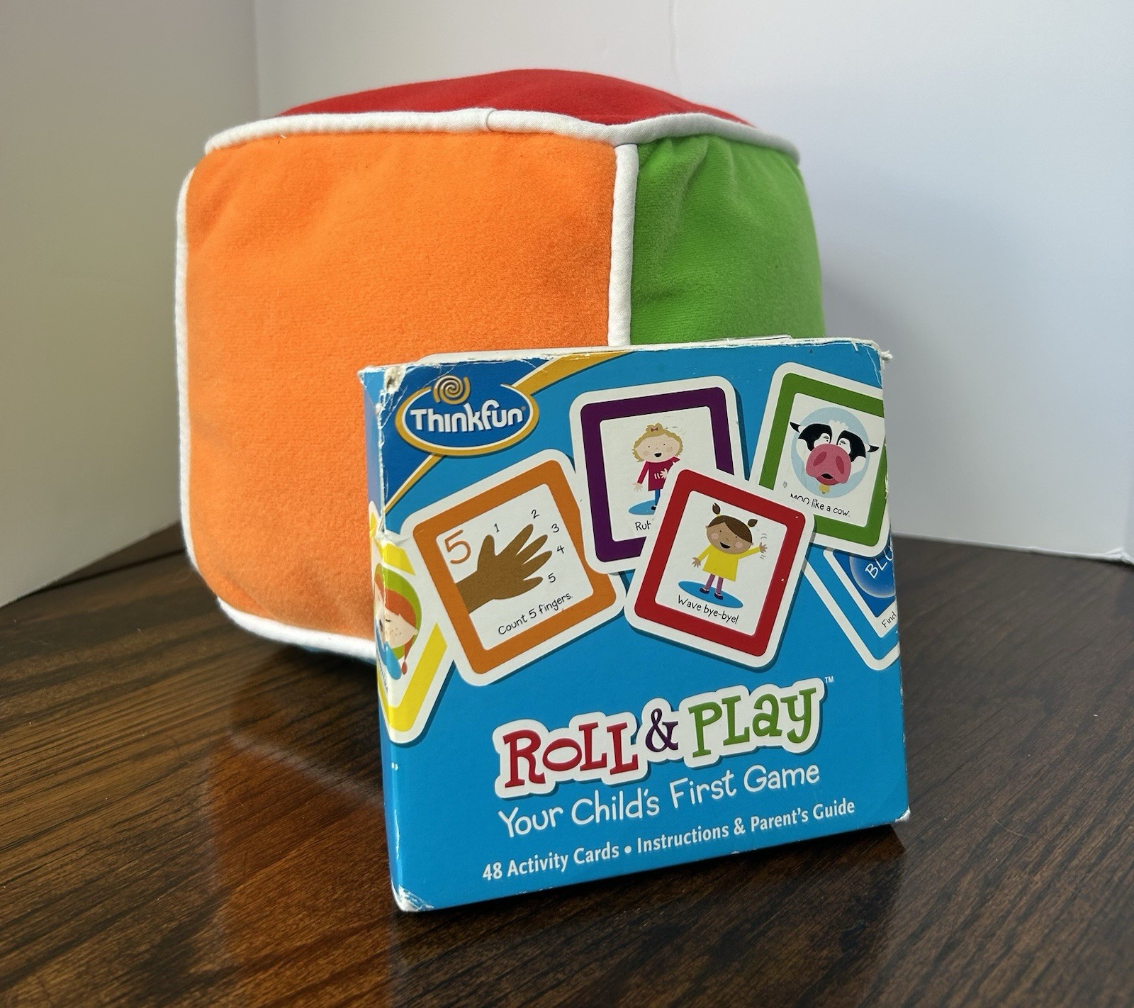 ThinkFun Roll & Play Your Child’s First Game Complete 48 Cards Cube 2011