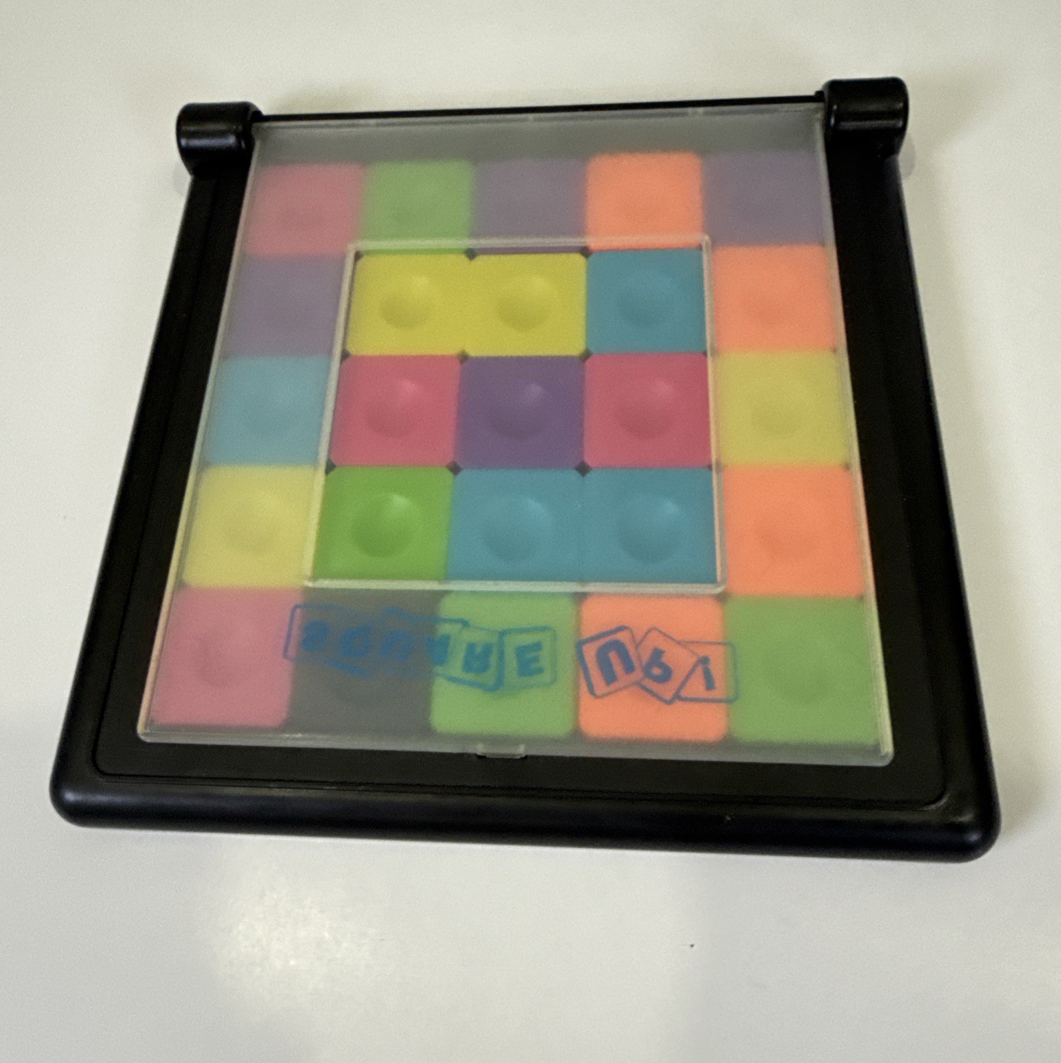 Square Up! Game COMPLETE Mindware 2009 Tile Strategy Slide Puzzle Race