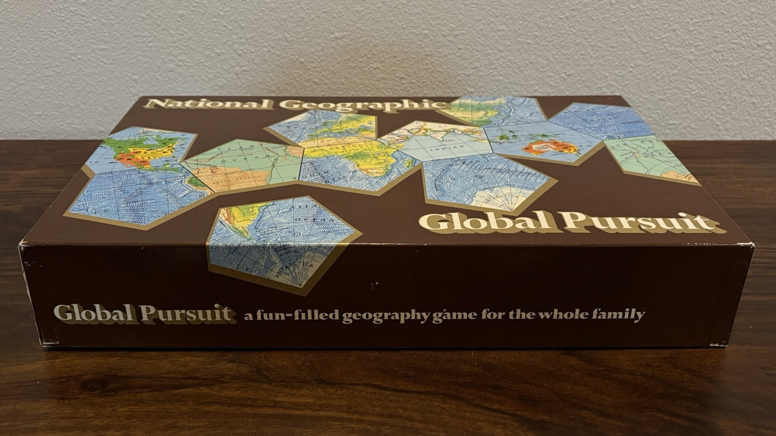 National Geographic Global Pursuit Geography Board Game Complete 1987 USA