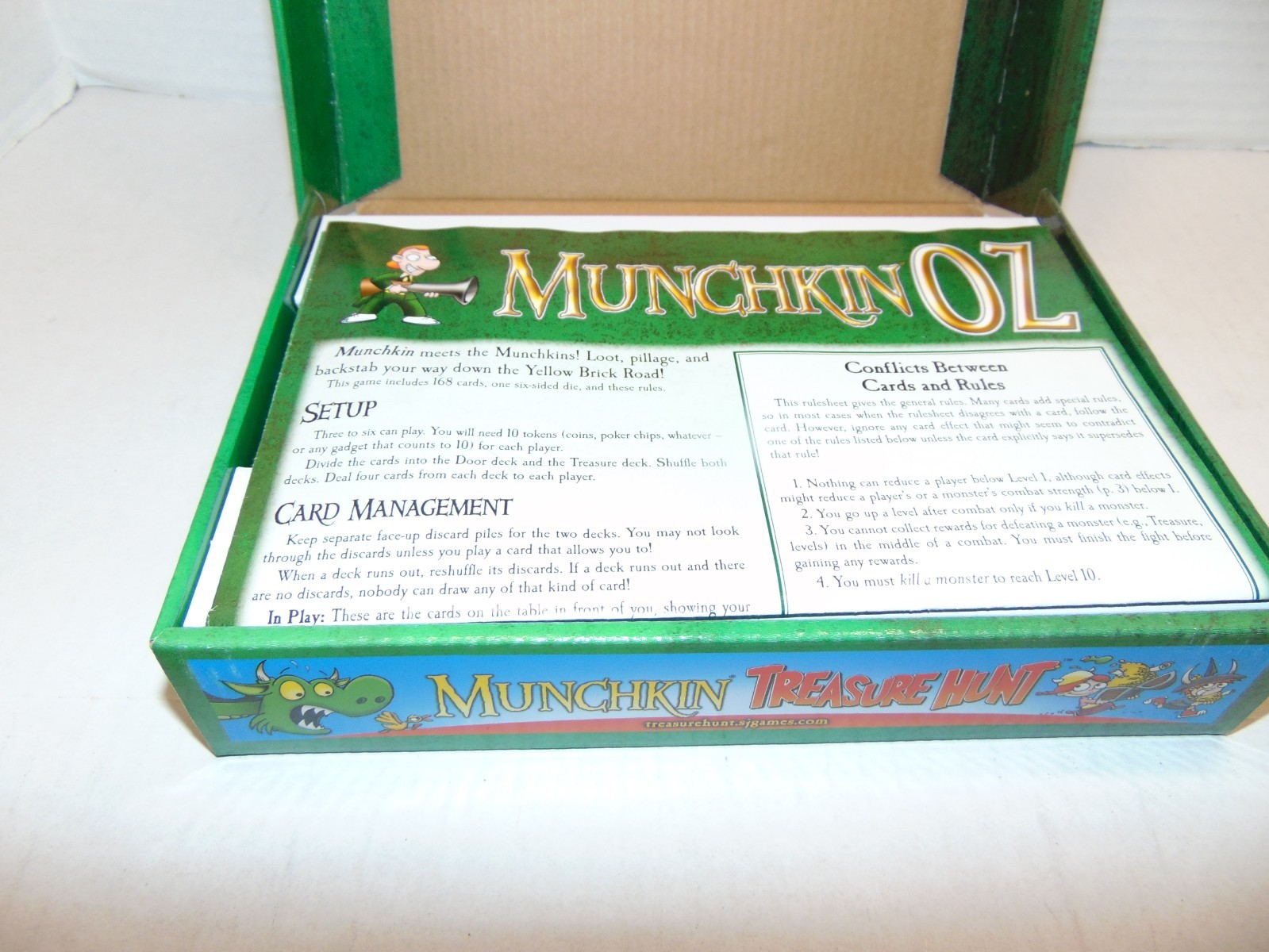 Munchkin Oz UNUSED COMPLETE Steve Jackson Games 2015 L Frank Baum Wizard of Oz