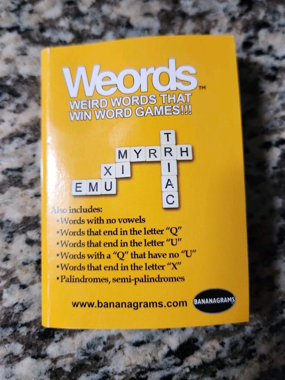 ZIP-IT Word Game Bananagrams New (20 Second Crossword Tile Race – 2 Player)