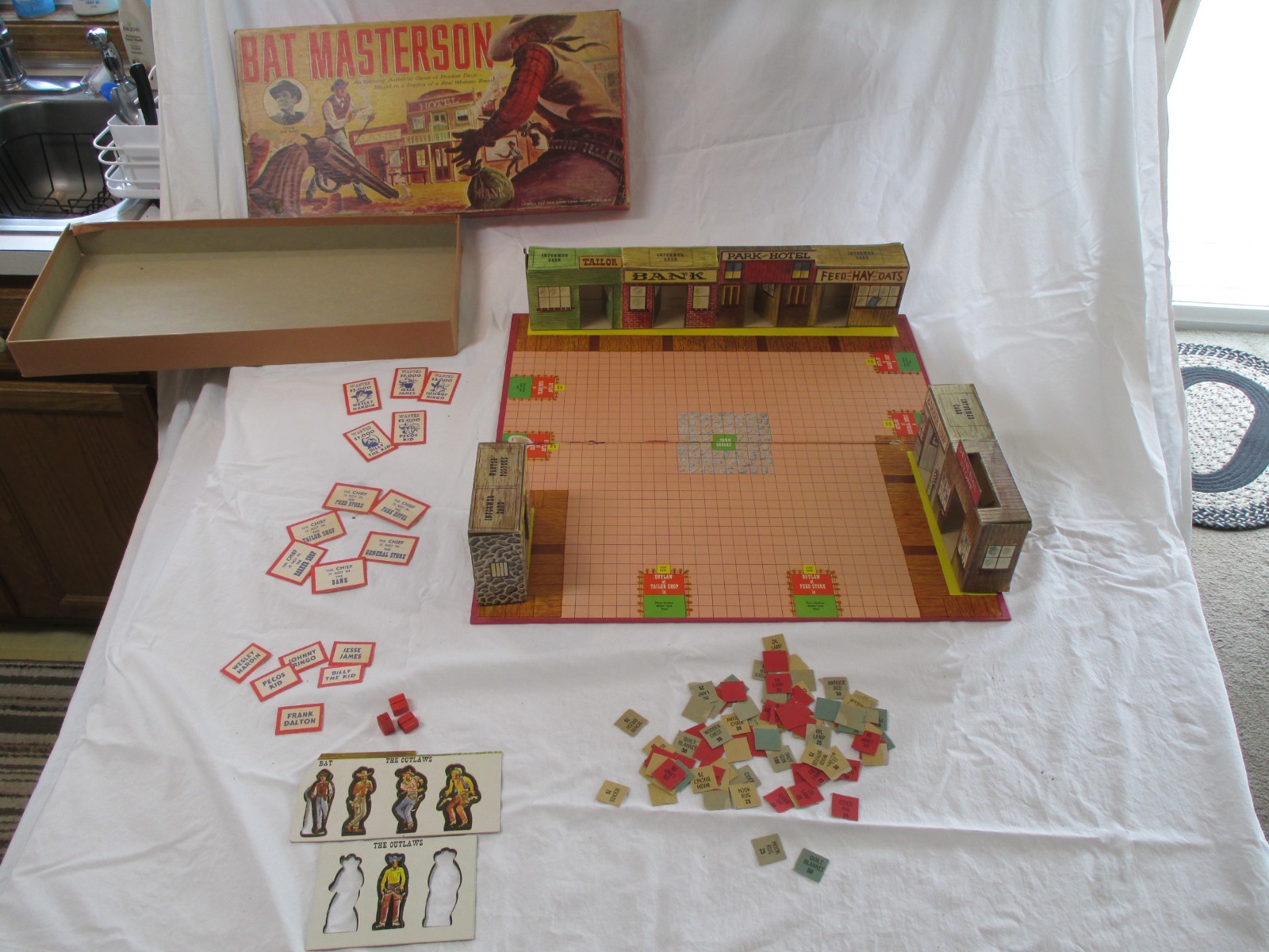 Vtg. BAT MASTERSON WESTERN BOARD GAME BY LOWELL 1958. May be Incomplete.