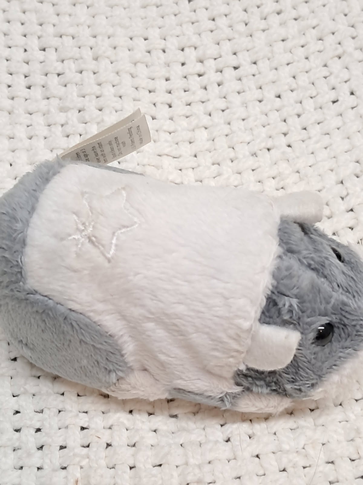 Zhu Zhu Pets white/grey colored pink nose Electronic Hamster 2008 New batteries