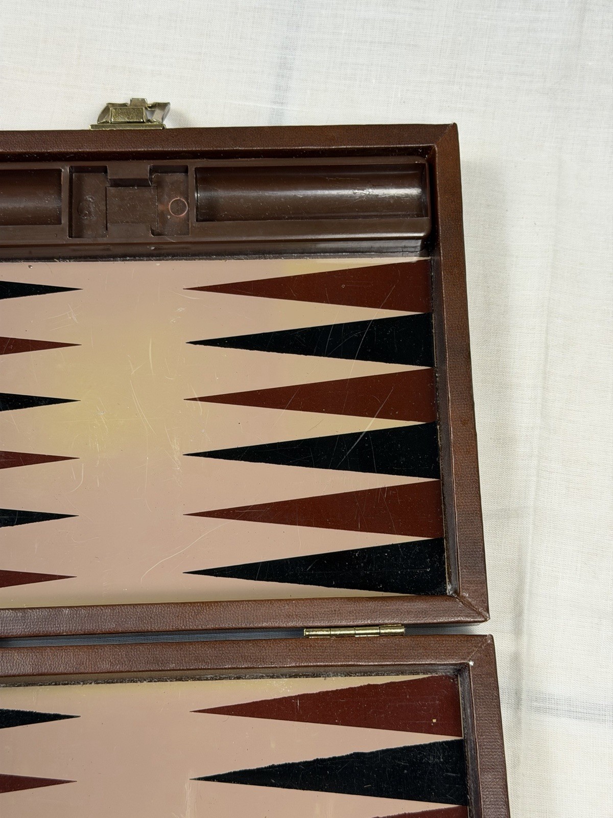Backgammon Strategy Board Game Folding Brown Case w/ Latch, Complete 2-Player