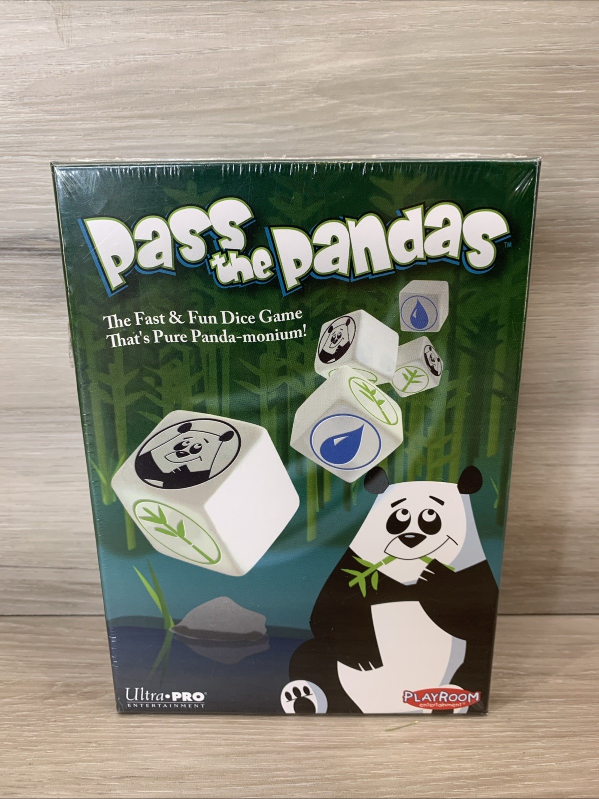 Pass the Pandas Dice Game Playroom Entertainment NEW Multiplayer Age 6 to Adult