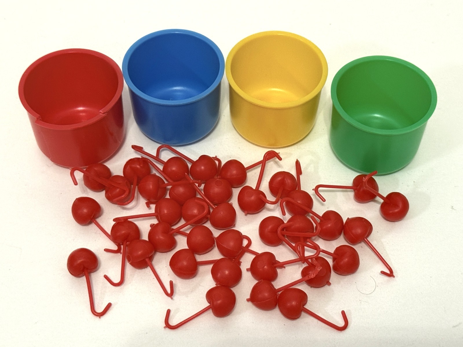 Vintage HI-HO! CHERRY-O GAME w/ Hooked Cherries Whitman 1973 Near COMPLETE
