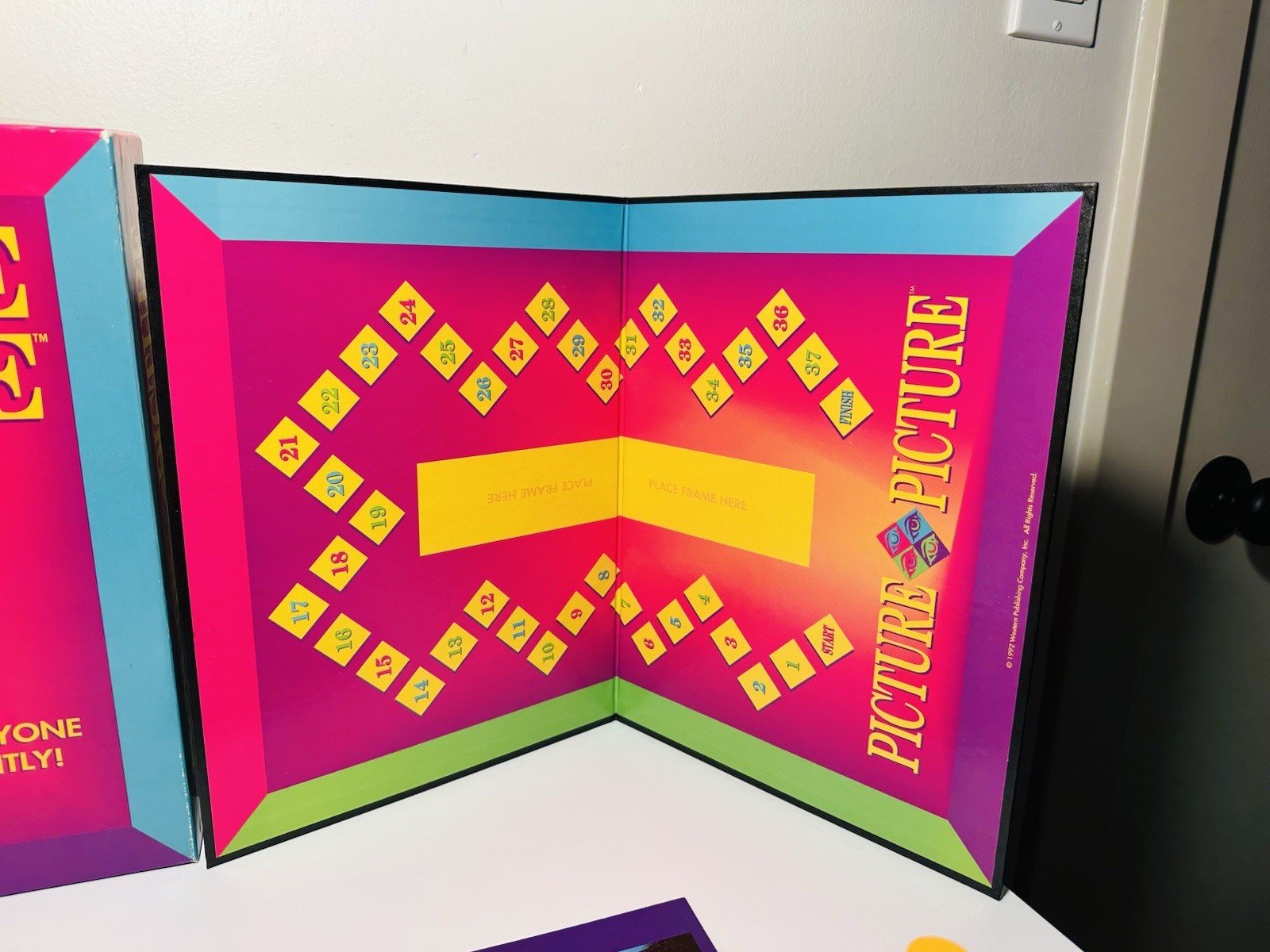 Vintage PICTURE PICTURE Board Game By Golden 1992 90s Party No. 5074 COMPLETE