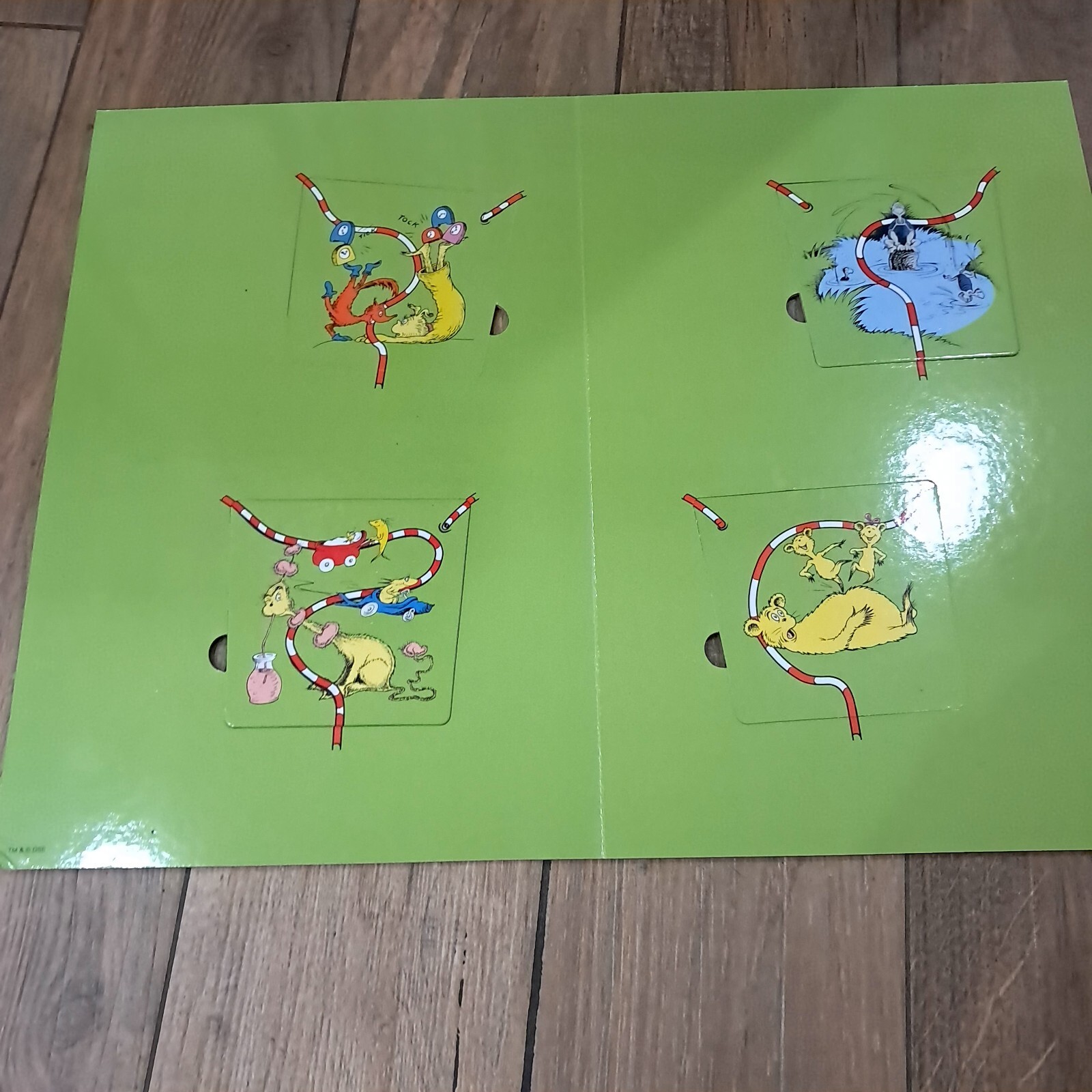 Dr. Seuss Surprise Slides Board Game Preschool kids Cat in the Hat Wonder Forge