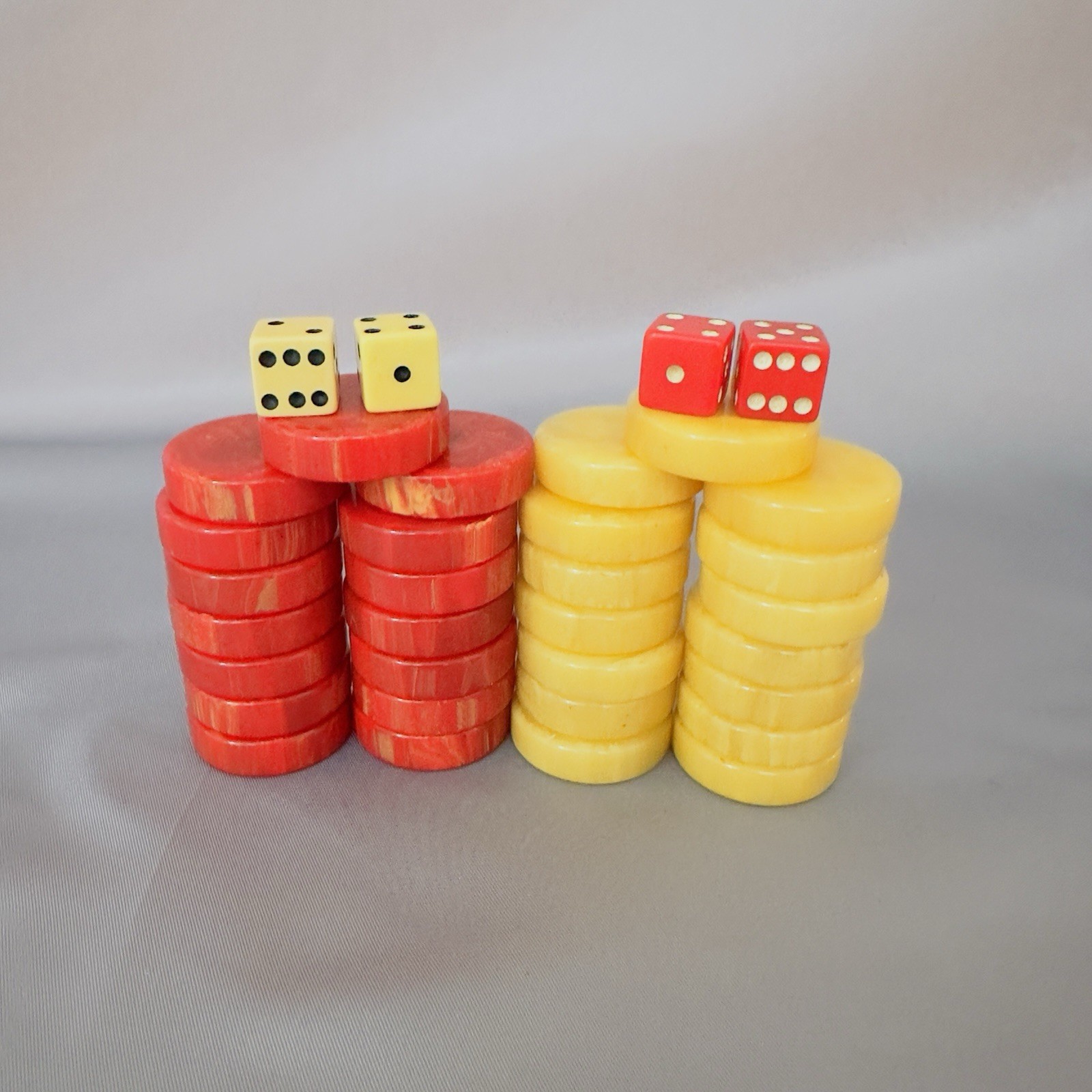 Bakelite Backgammon Checkers Set 30 Pieces Red Yellow Butterscotch Swirl w Dice