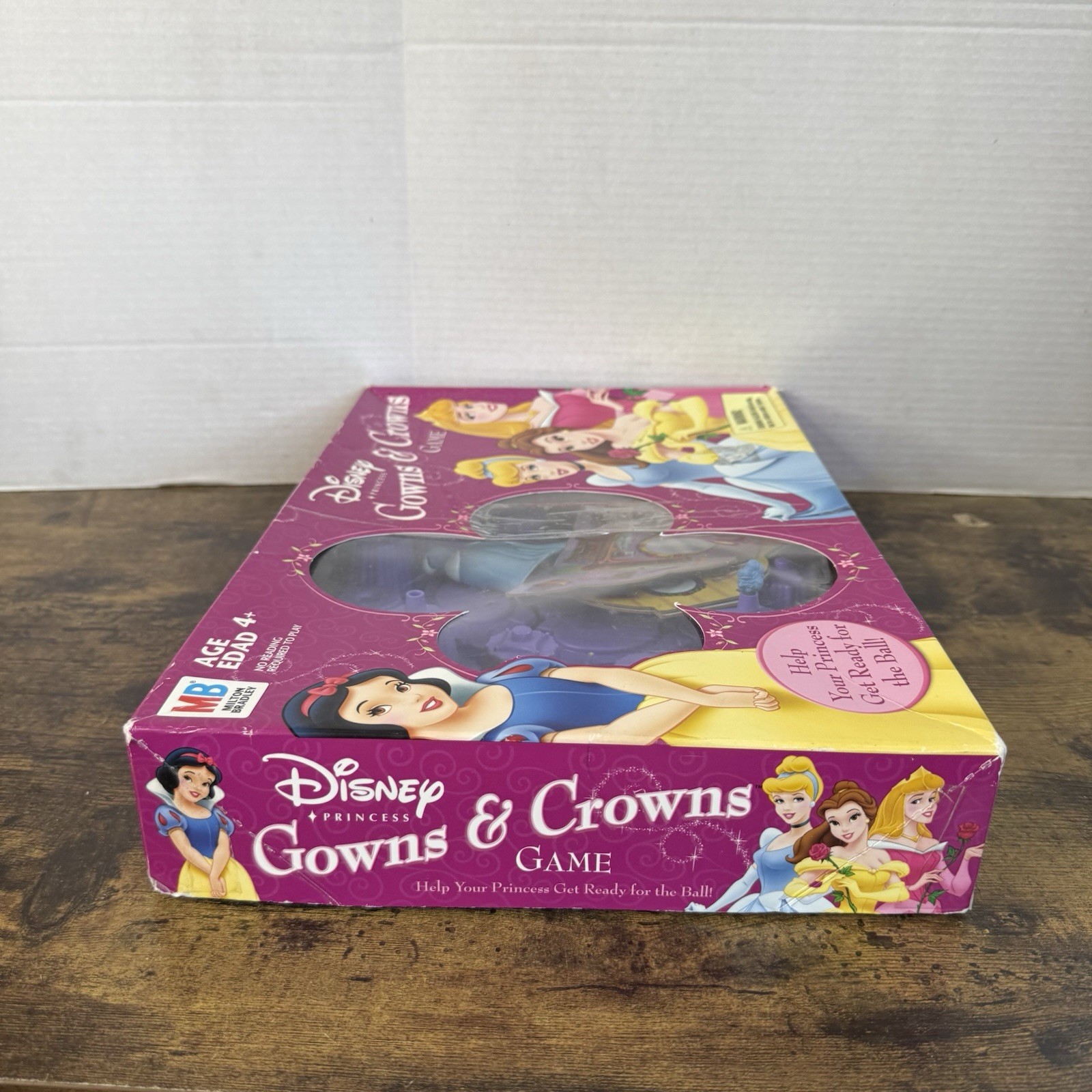 Disney Princess Gowns & Crowns Game 2005 MADE IN USA MB As Is Game Age 4+ As Is