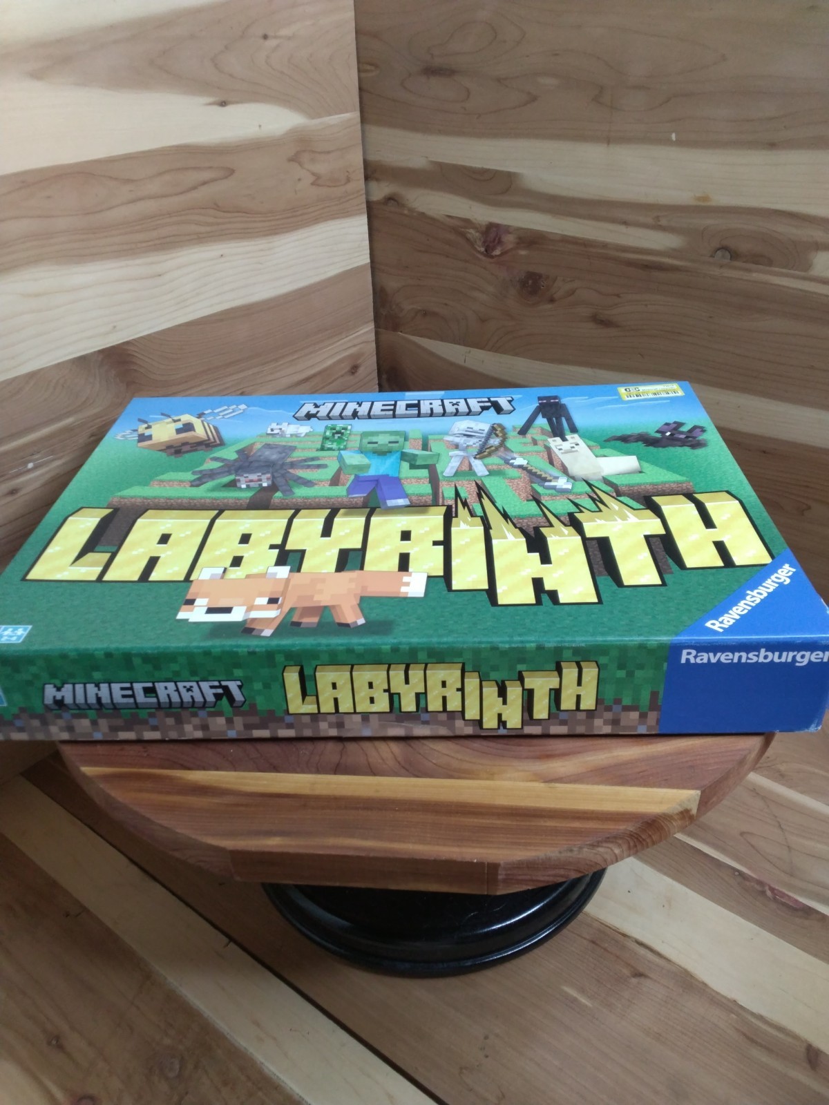 Minecraft Labyrinth Board Game 2-4 Players Age 7 An Up Sliding Maze Mechanics
