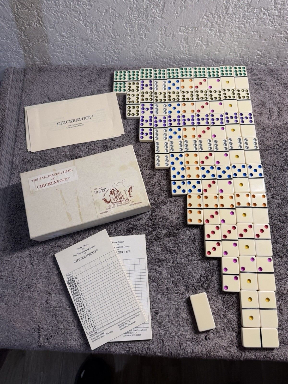Vintage 1986 Chickenfoot Domino Game Serial #10278 Louis & Betty Howsley