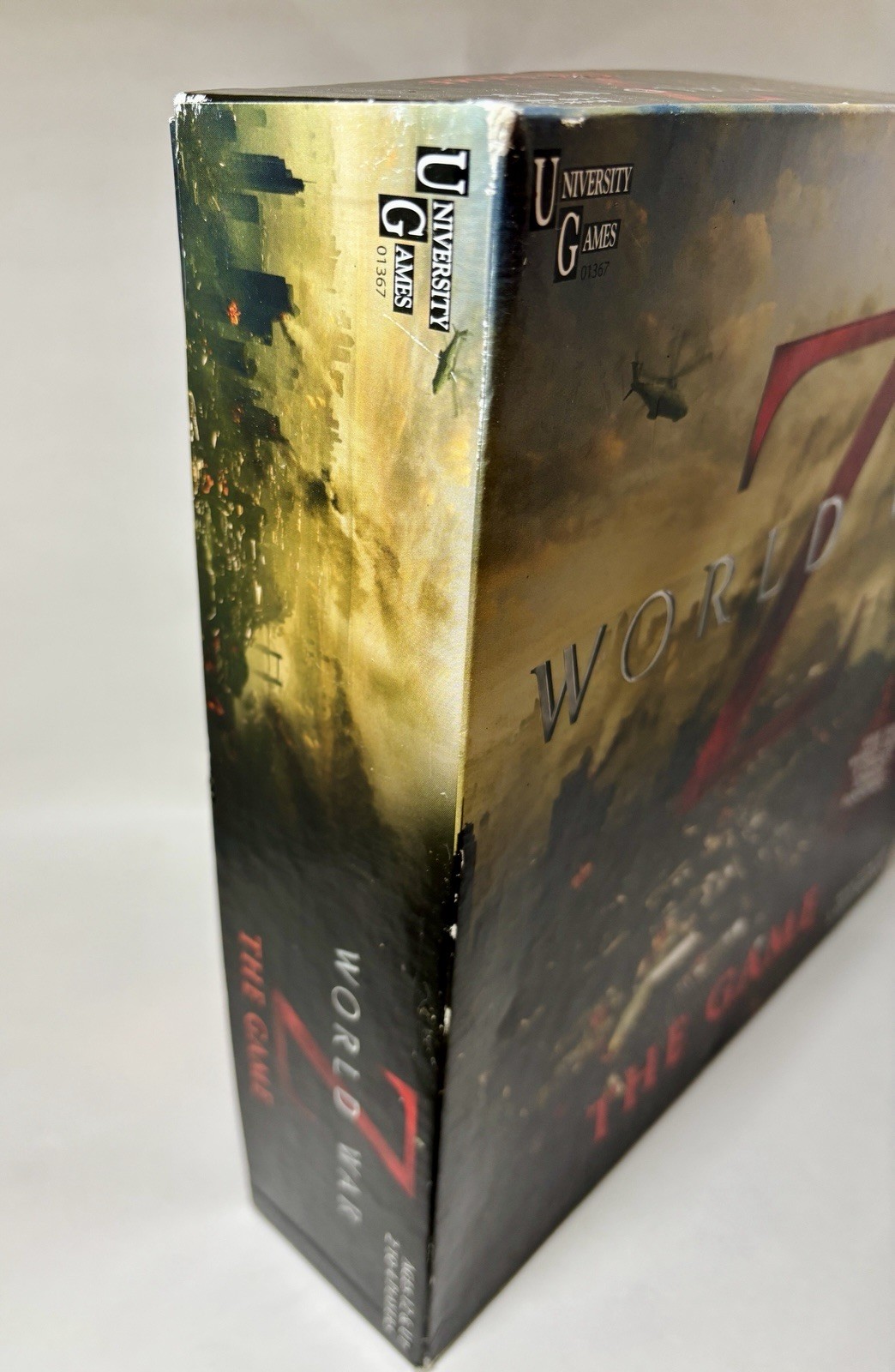 UNIVERSITY GAMES , WORLD WAR Z , THE GAME BOARD GAME – 2013 EDITION