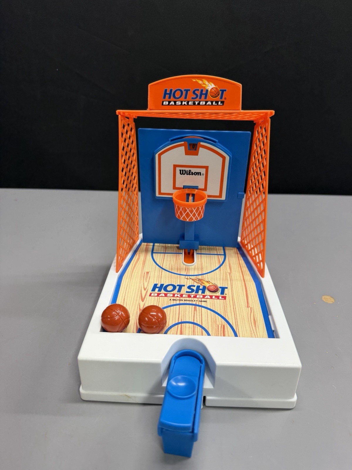Hot Shot Basketball Vintage 1992 Motorized Travel Game Milton Bradley Complete