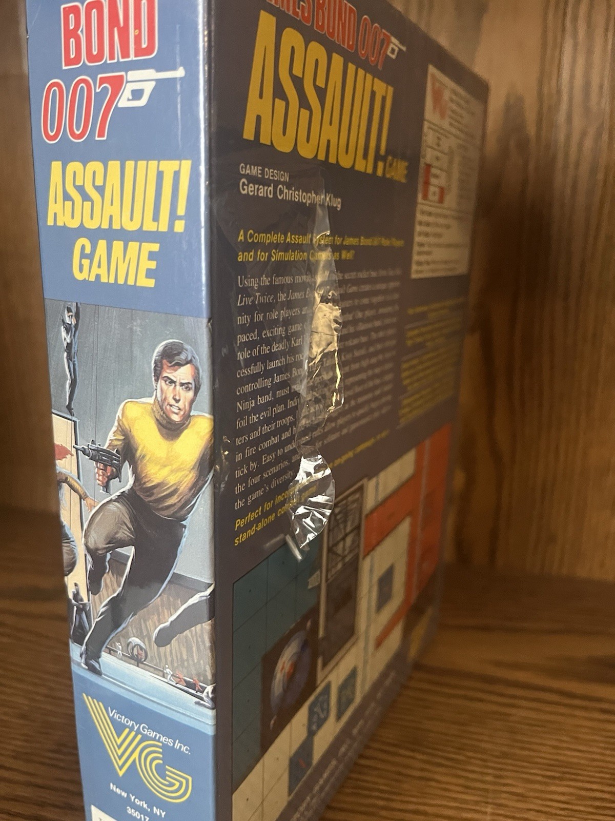 James Bond 007 – Assault Game! by Victory Games Inc. 1986 – Sealed W/ Tear