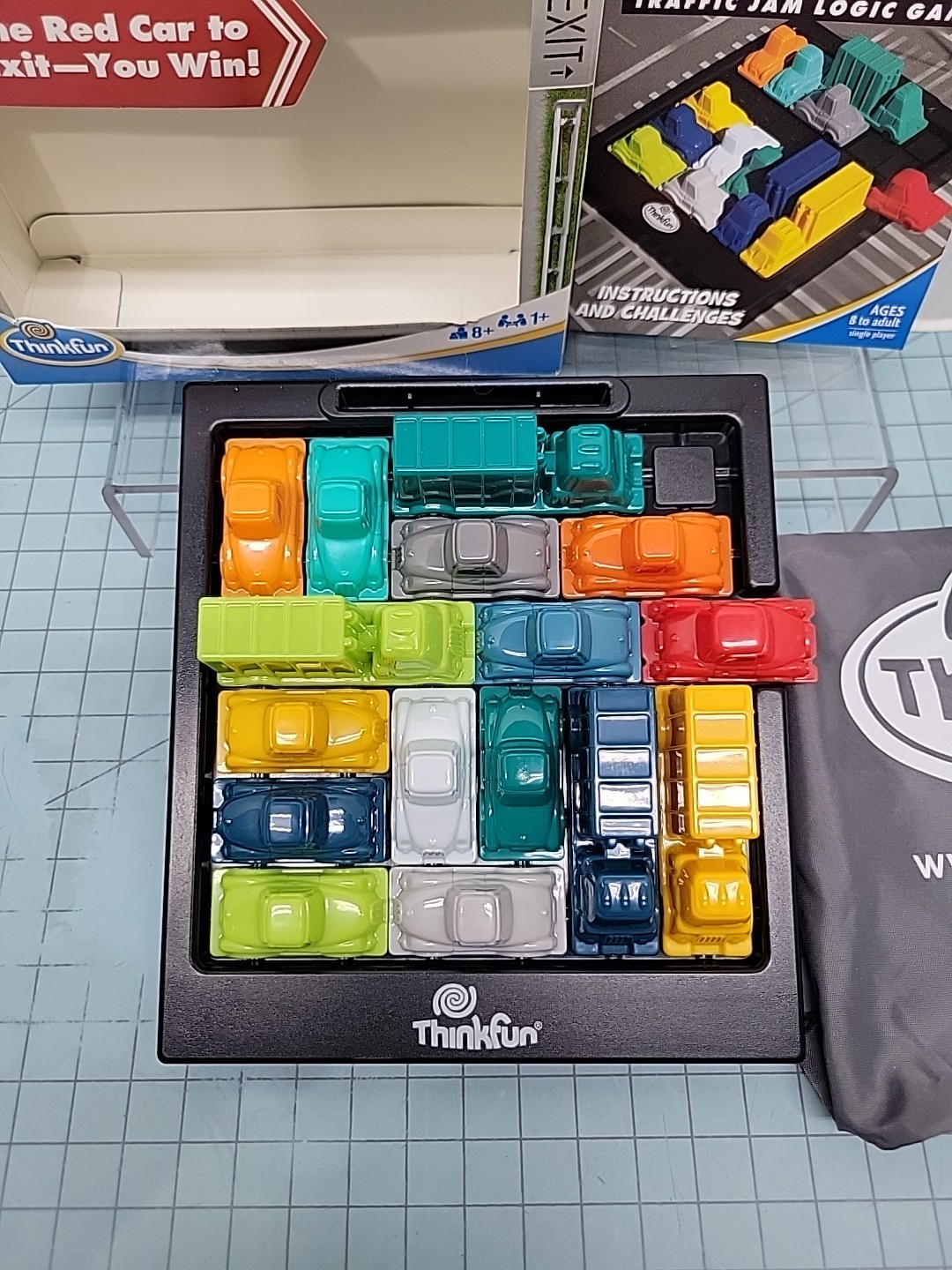 Rush Hour Traffic Jam Logic Game Thinkfun – 40 Challenges to Ignite Your Mind