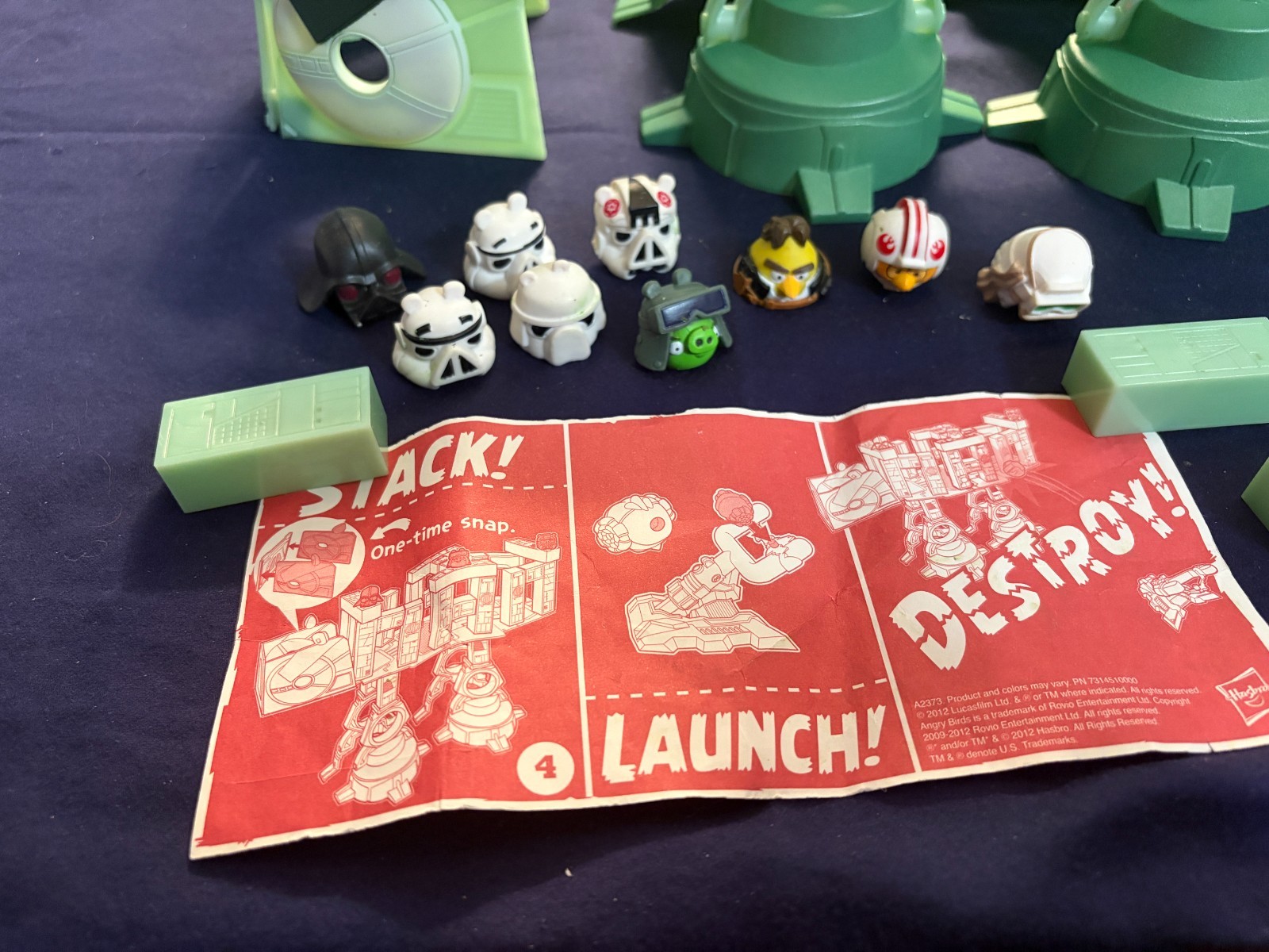 Hasbro Angry Birds Star Wars AT-AT Attack Game w/ Instructions