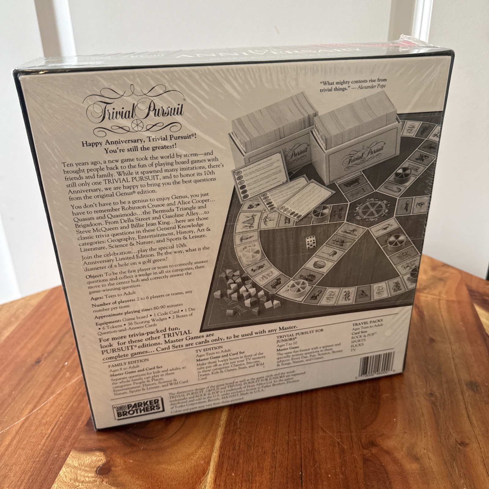Brand New Sealed Vintage Trivial Pursuit 10th Anniversary Board Game 1992