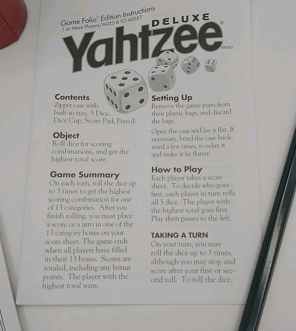 Yahtzee Deluxe Travel Edition 2003 Game Folio w/ Black Nylon Zip Case Road Trip