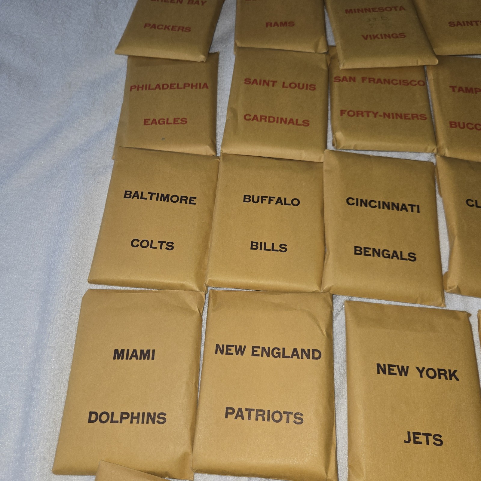 NICE Vintage 1980 APBA Pro League Football Board Game Complete Team Packs, Box