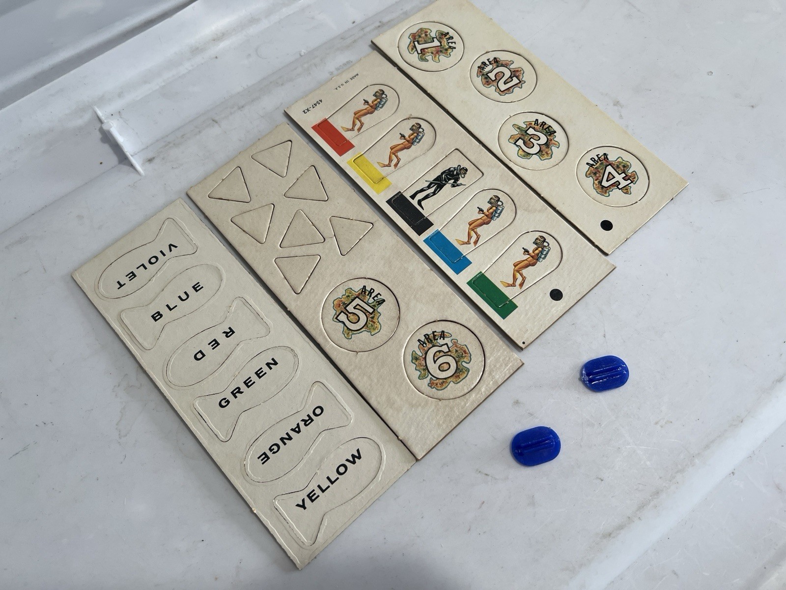 Vintage Thunderball James Bond 007 Board Game 1965 Milton Bradley 4547 Pieces