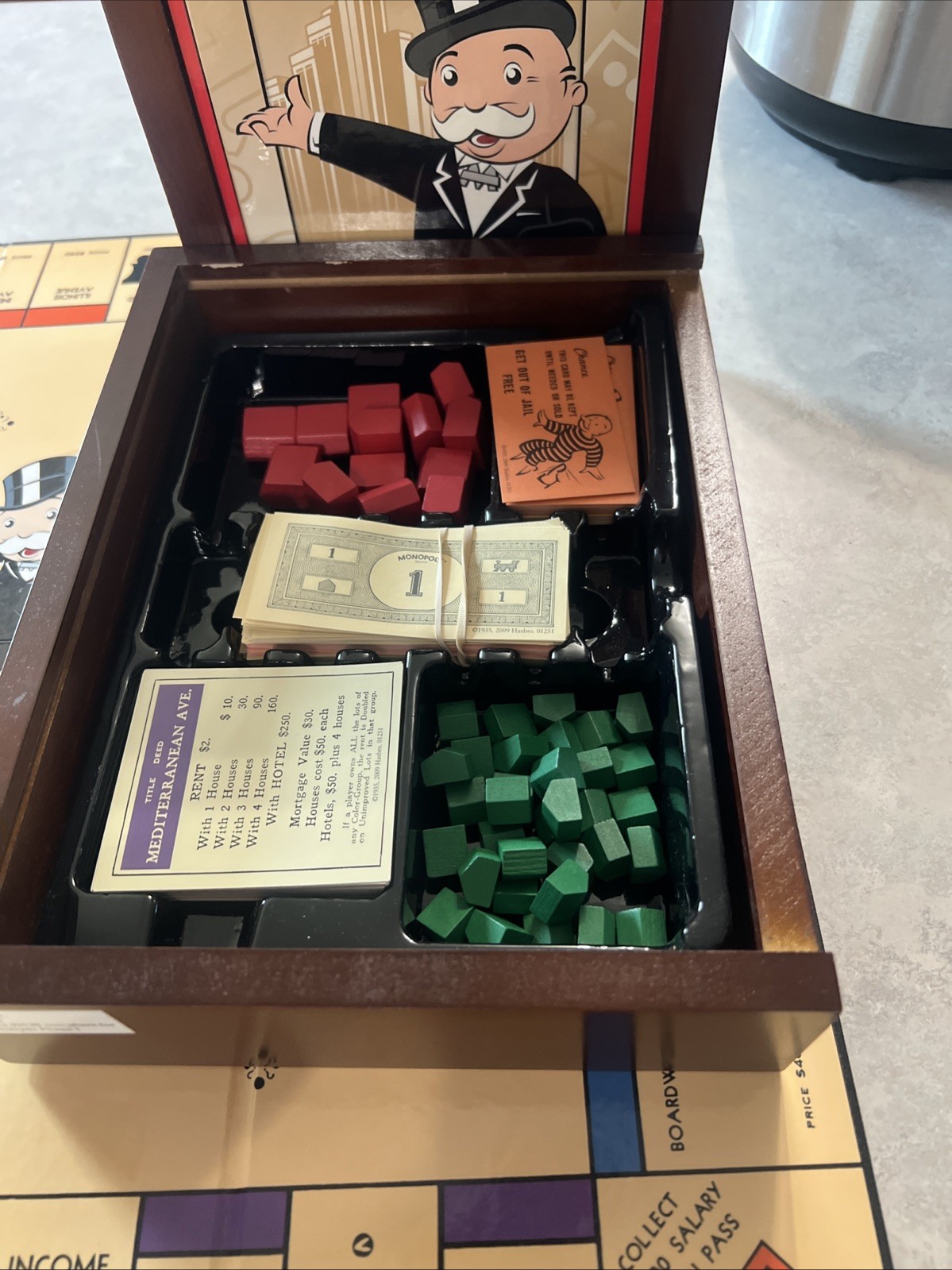 Monopoly Bookshelf Vintage Game Collection Board Game 100% Complete