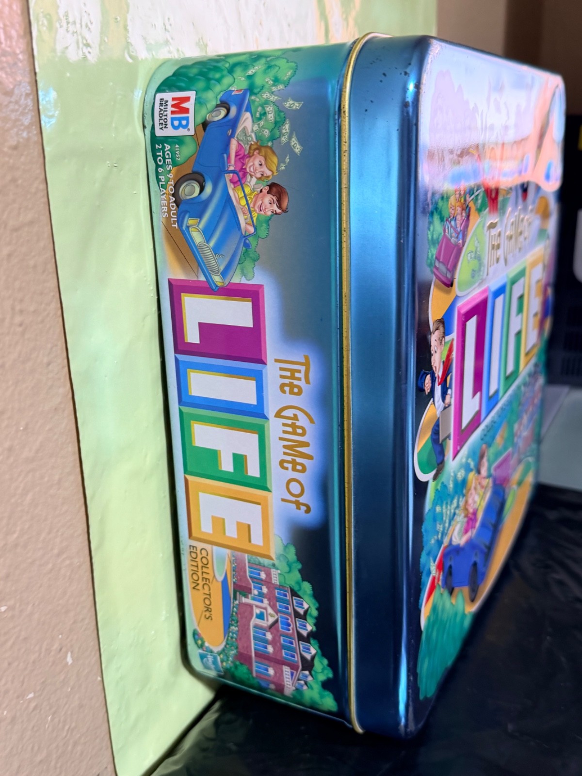 The Game of Life Collector’s Edition Tin COMPLETE Milton Bradley 2000