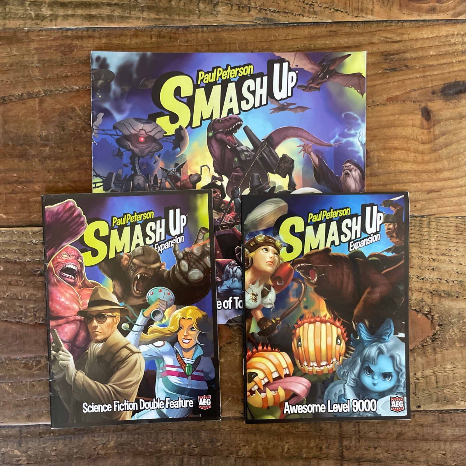 Smash Up Board Game + 2 Expansions – 16 Total Decks Excellent Condition Complete