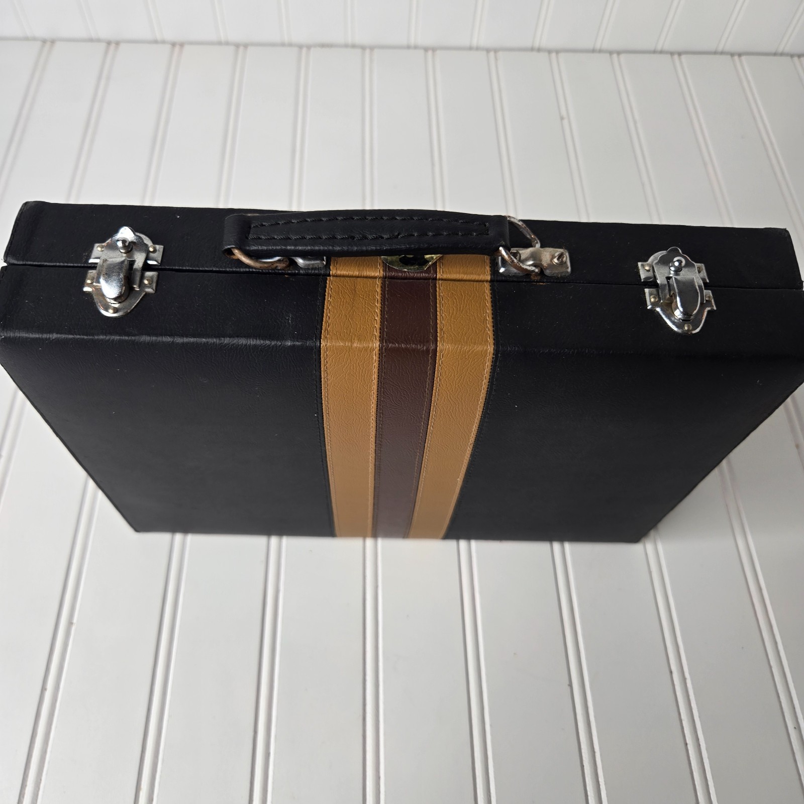 Vintage 1973 Pacific Game Company Travel Backgammon Set w/Directions 15″ x 10.5″