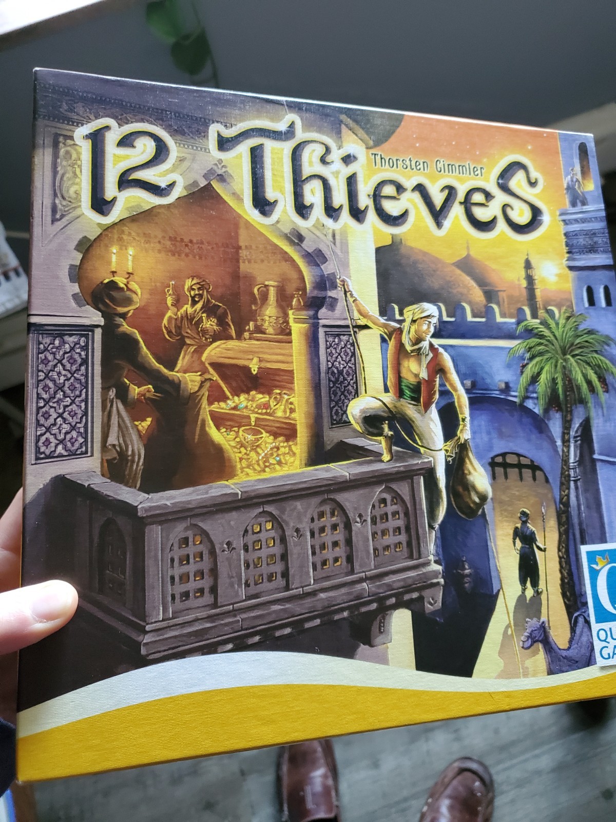 12 Thieves Board Game (2-4 Player) by Queen Games – Complete