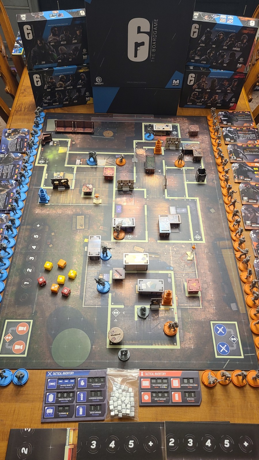 rainbow six siege board game: base game plus all maps and year 1 to 5 operators