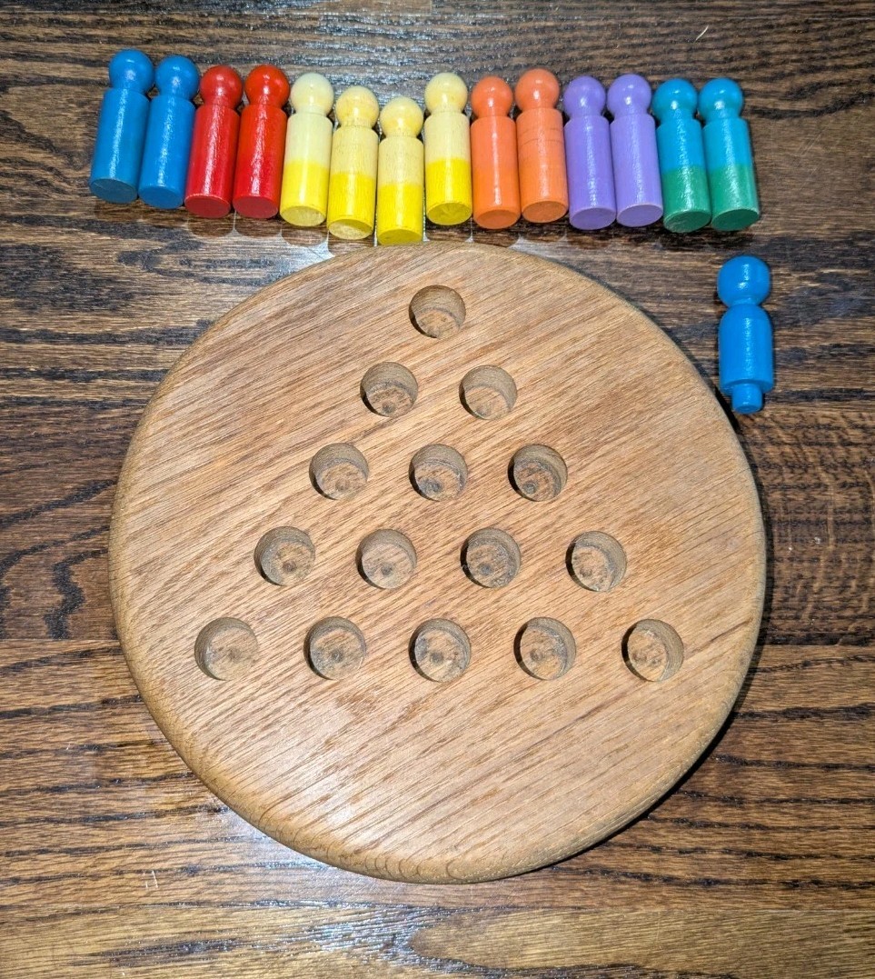 Vintage Knock On Wood Frustration Peg Jump Game Handmade Ithaca Freeville York