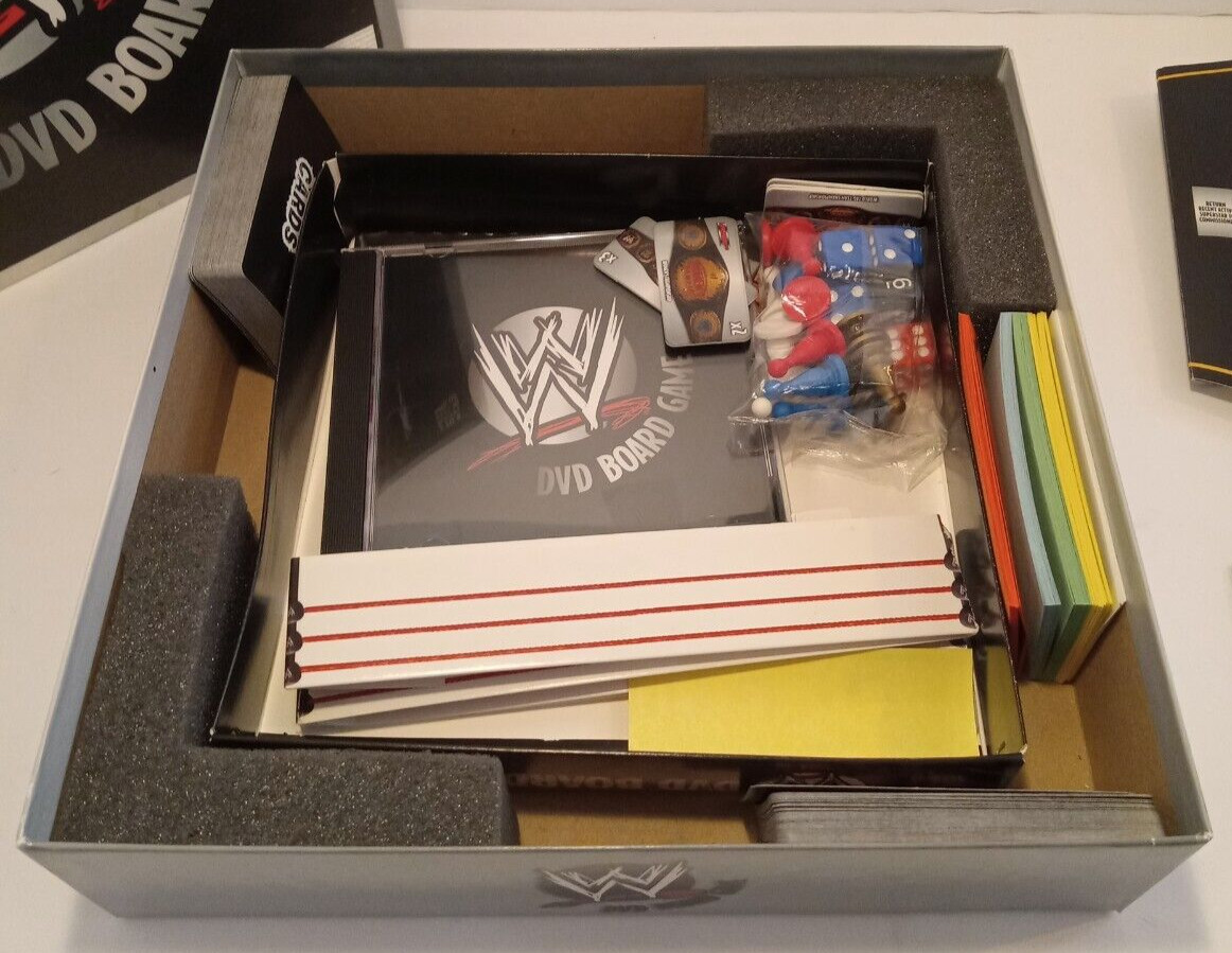 2005 WWE Wrestling DVD Board Game 1st Edition RAW/Smackdown by Specialty Games