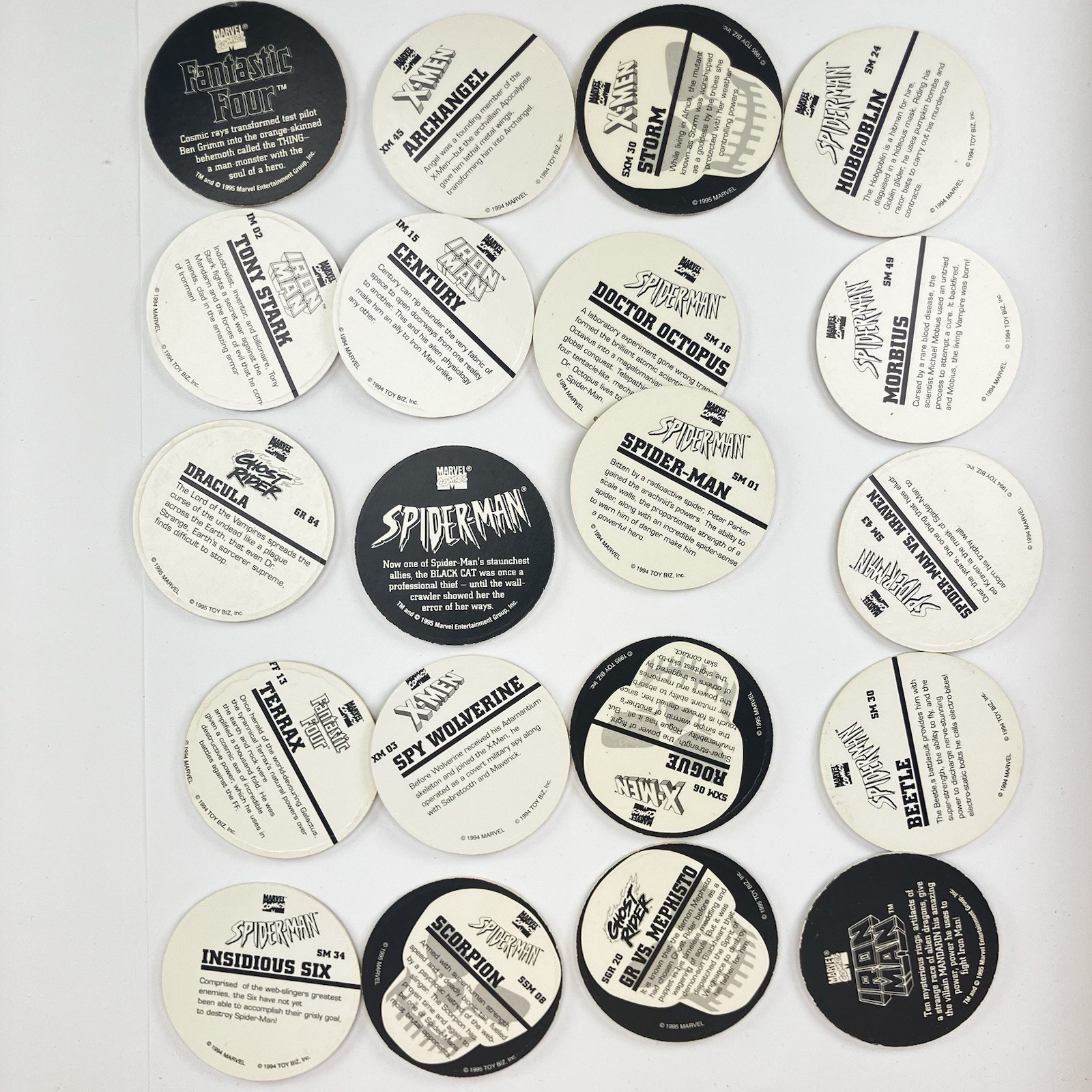 Lot of 20 Pogs Marvel Comics From 1994 X-Men Spiderman Ghost Rider Fantastic 4